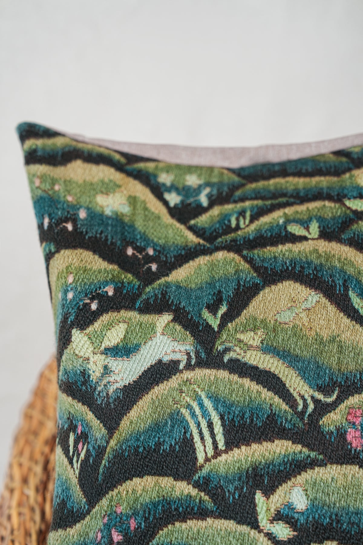 Antique English Jacquard Cushion Cover 2' x 2'