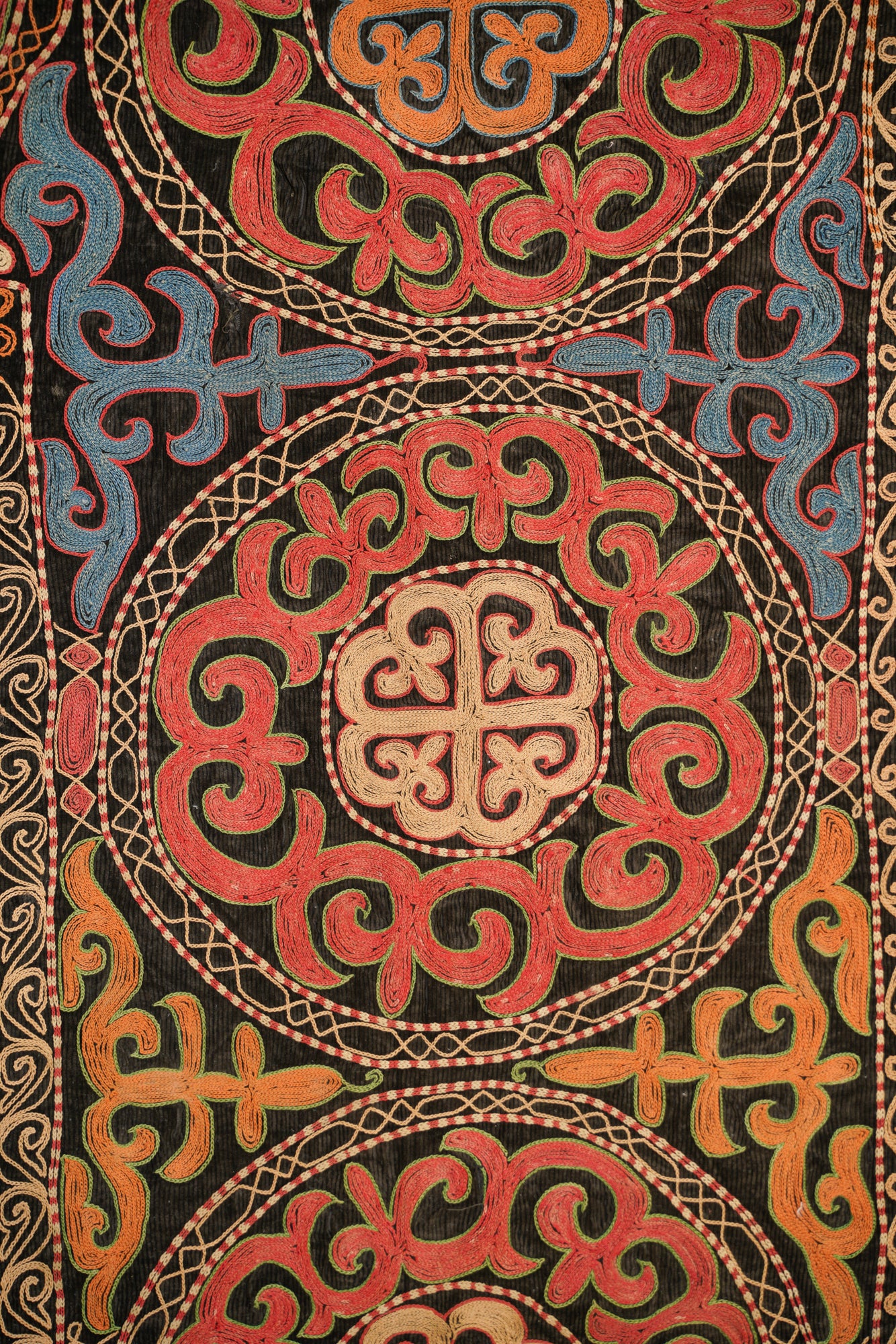 VINTAGE KAZAKHSTANI TUSH KYIZ EMBROIDERY 6'4" x 3'6"