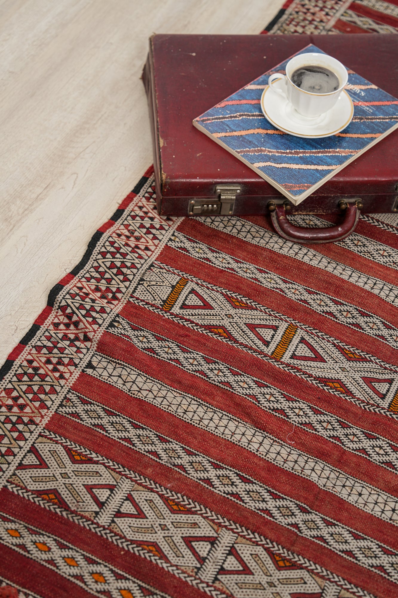 Vintage Moroccan Zemour Kilim 4'4" x 3'