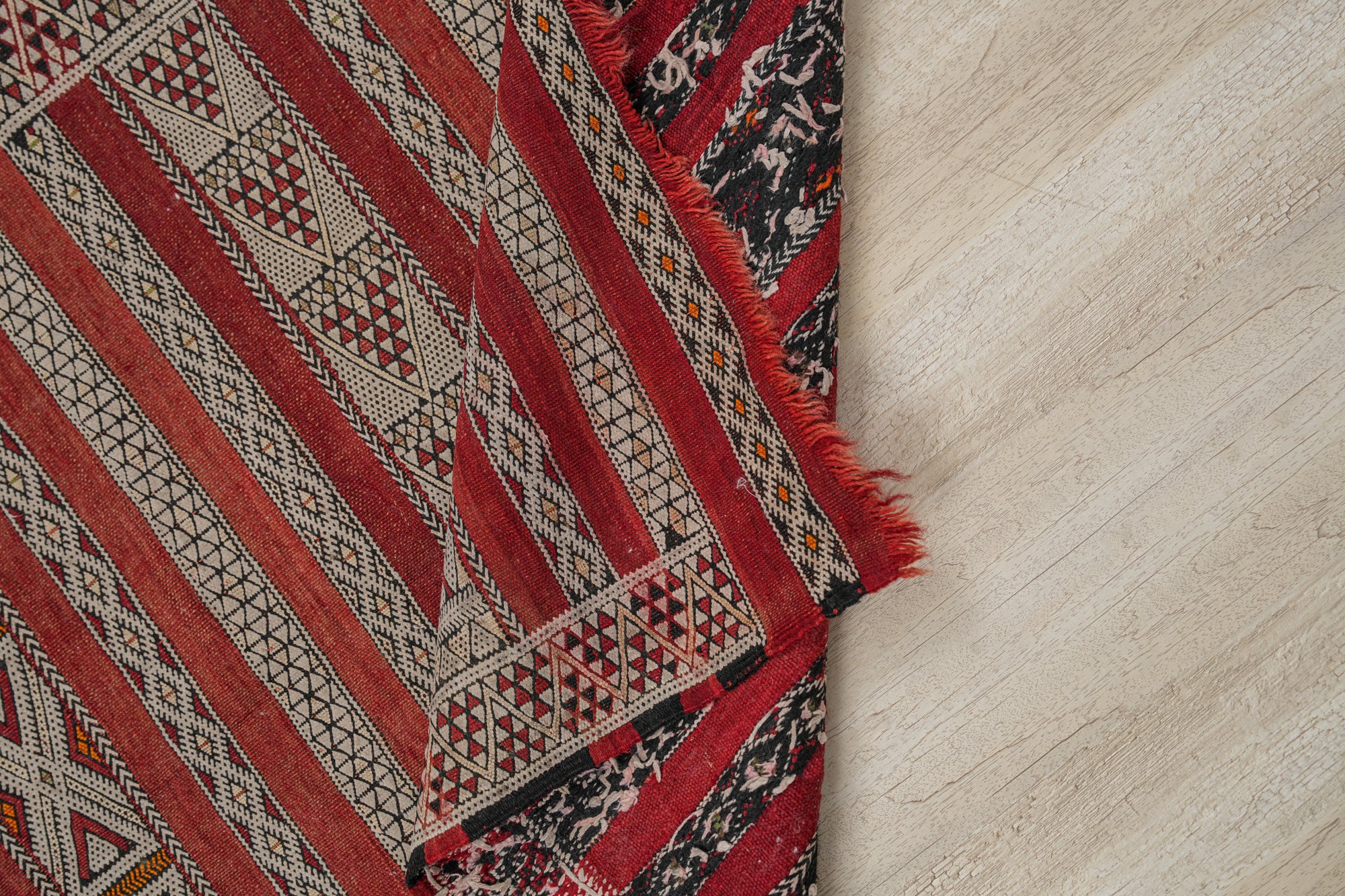 Vintage Moroccan Zemour Kilim 4'4" x 3'