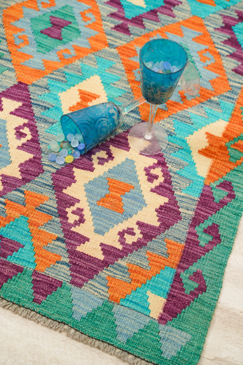 Modern Kazak kilim 6'8" x 5'2"