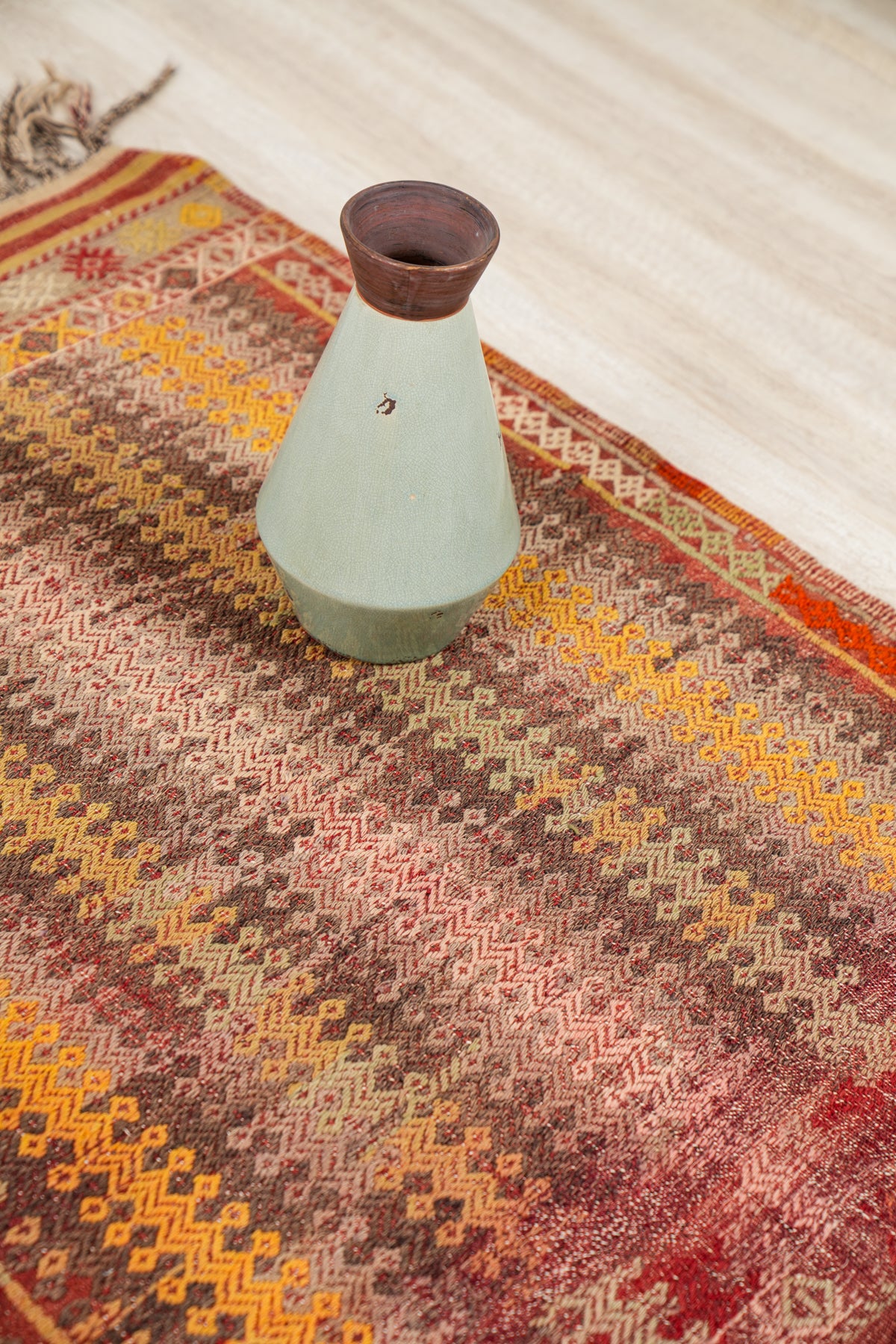 Vintage turkish Cicem Kilim 4'x 2'9"