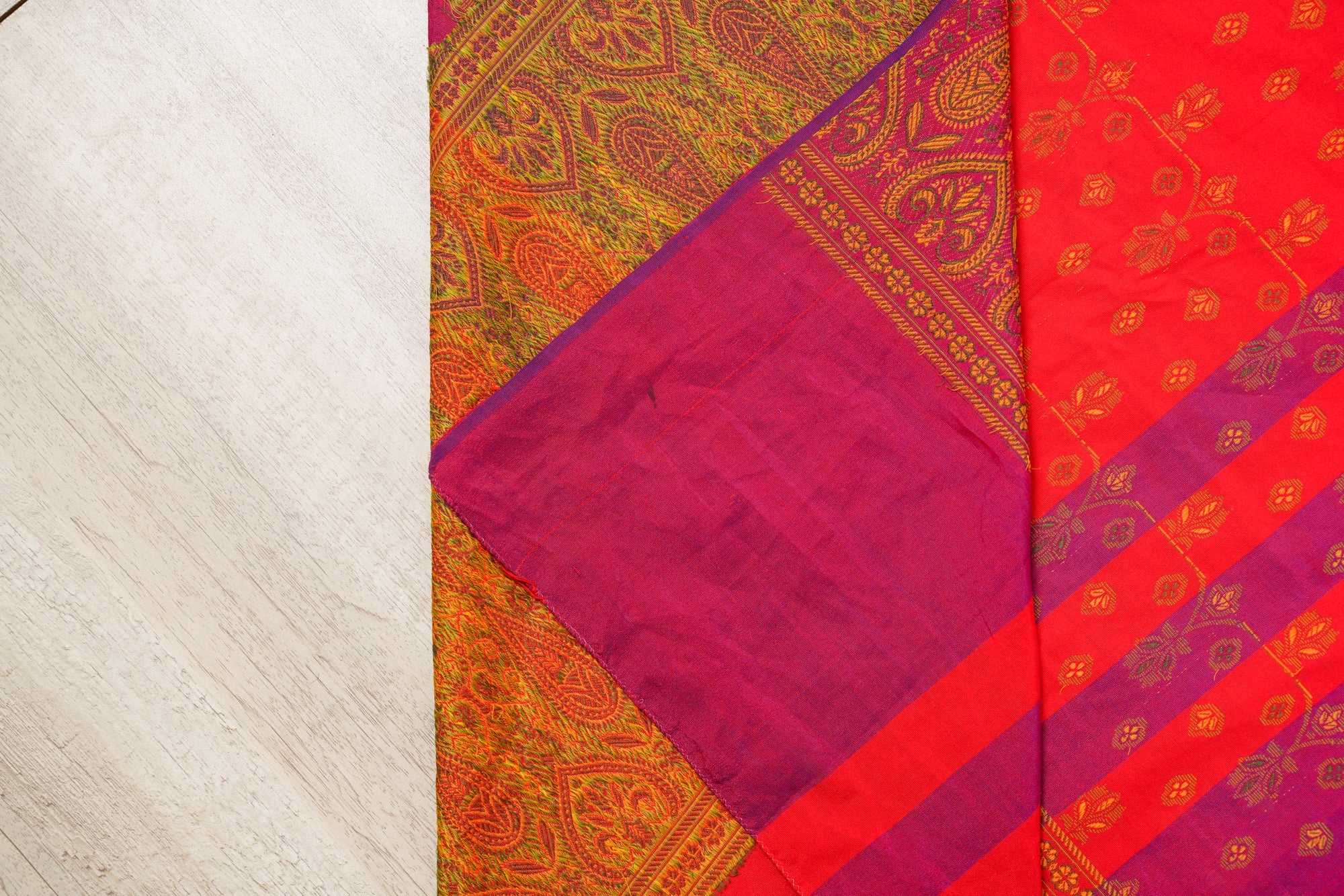 Vintage Indian Jamawar Silk Shawl textile 7'10" x 3'2"