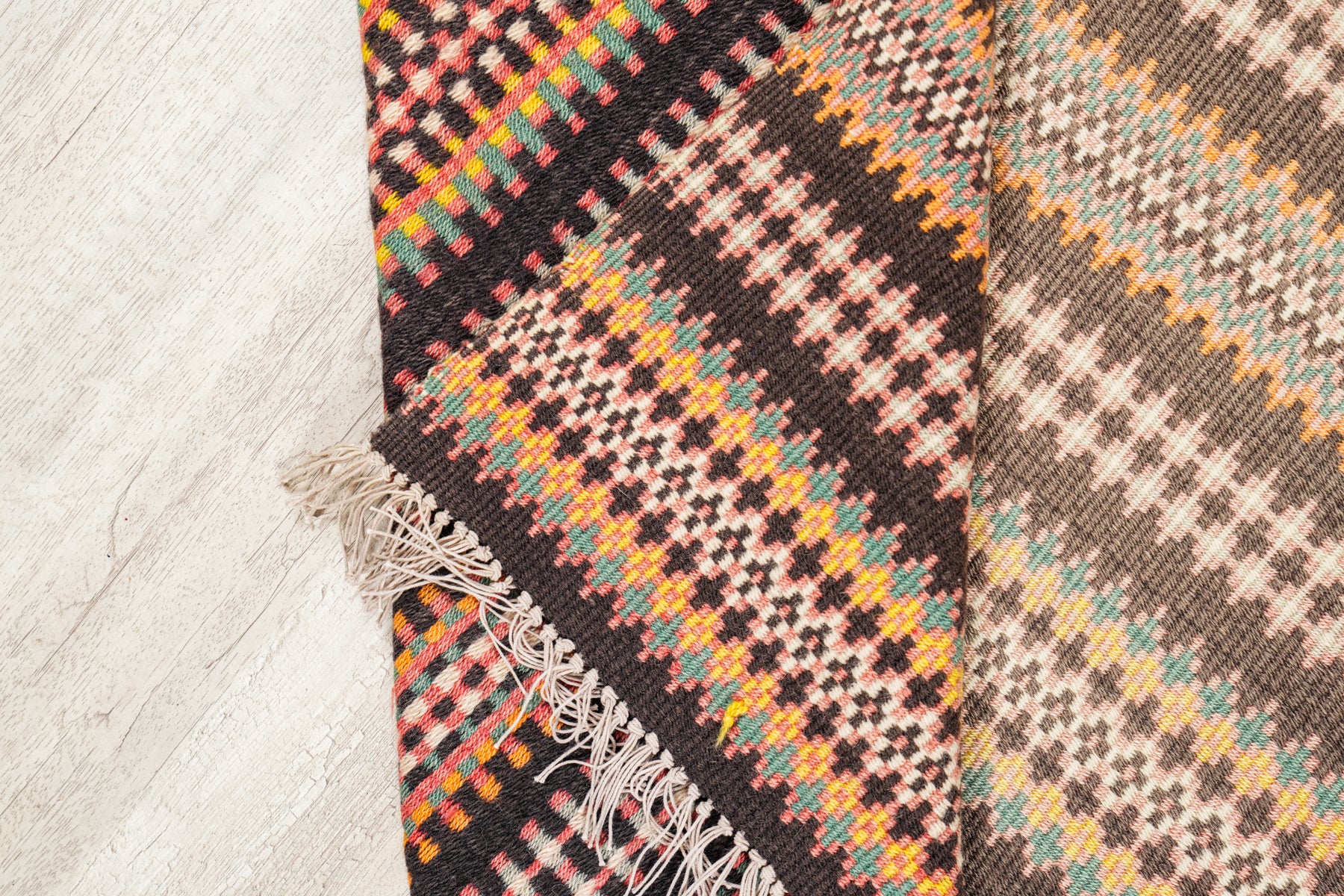 Vintage Scandinavian Bound weave Krokbragd kilim 7'8" x 3'3"