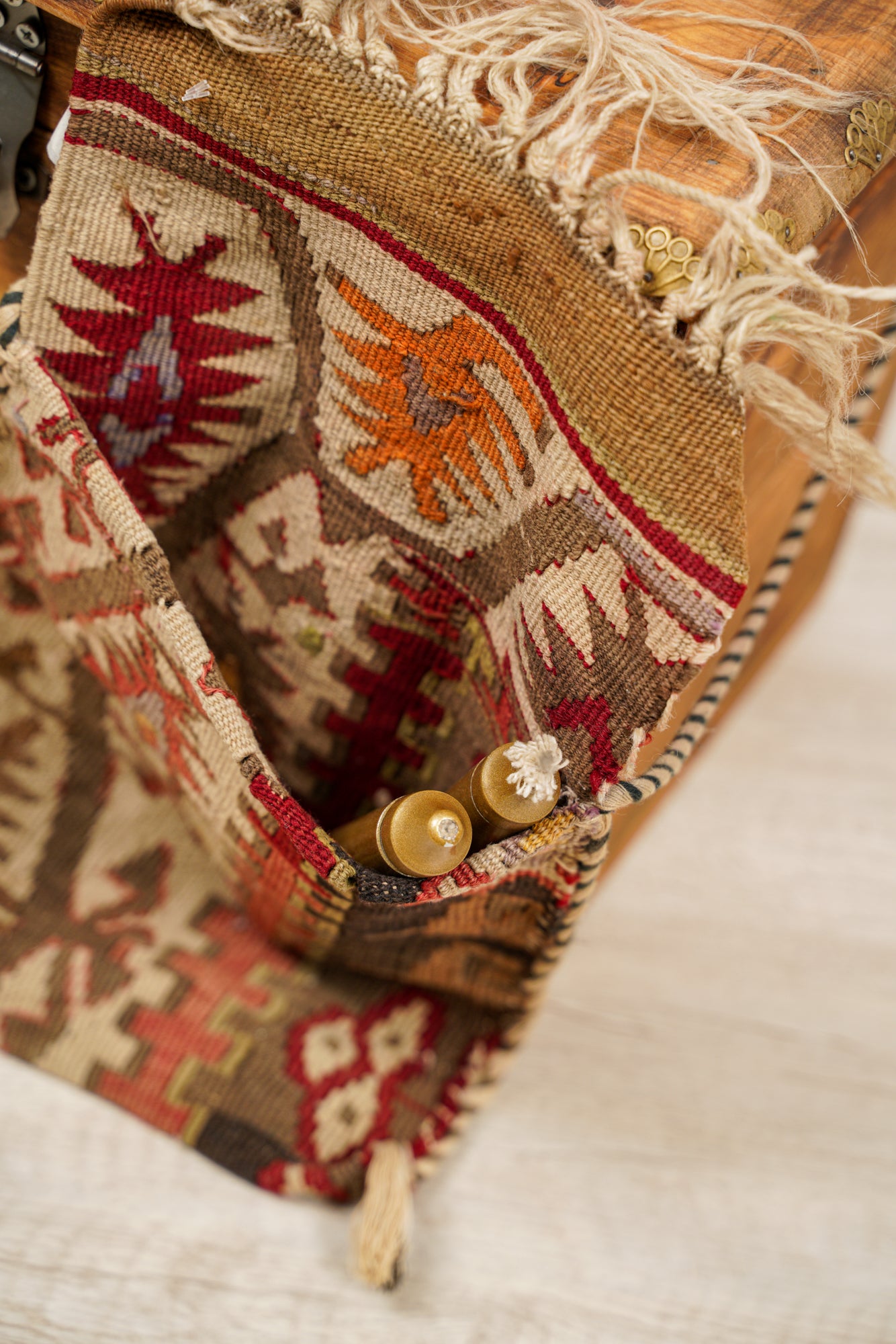 Vintage Turkish Kilim Bag 1'5" x 10"