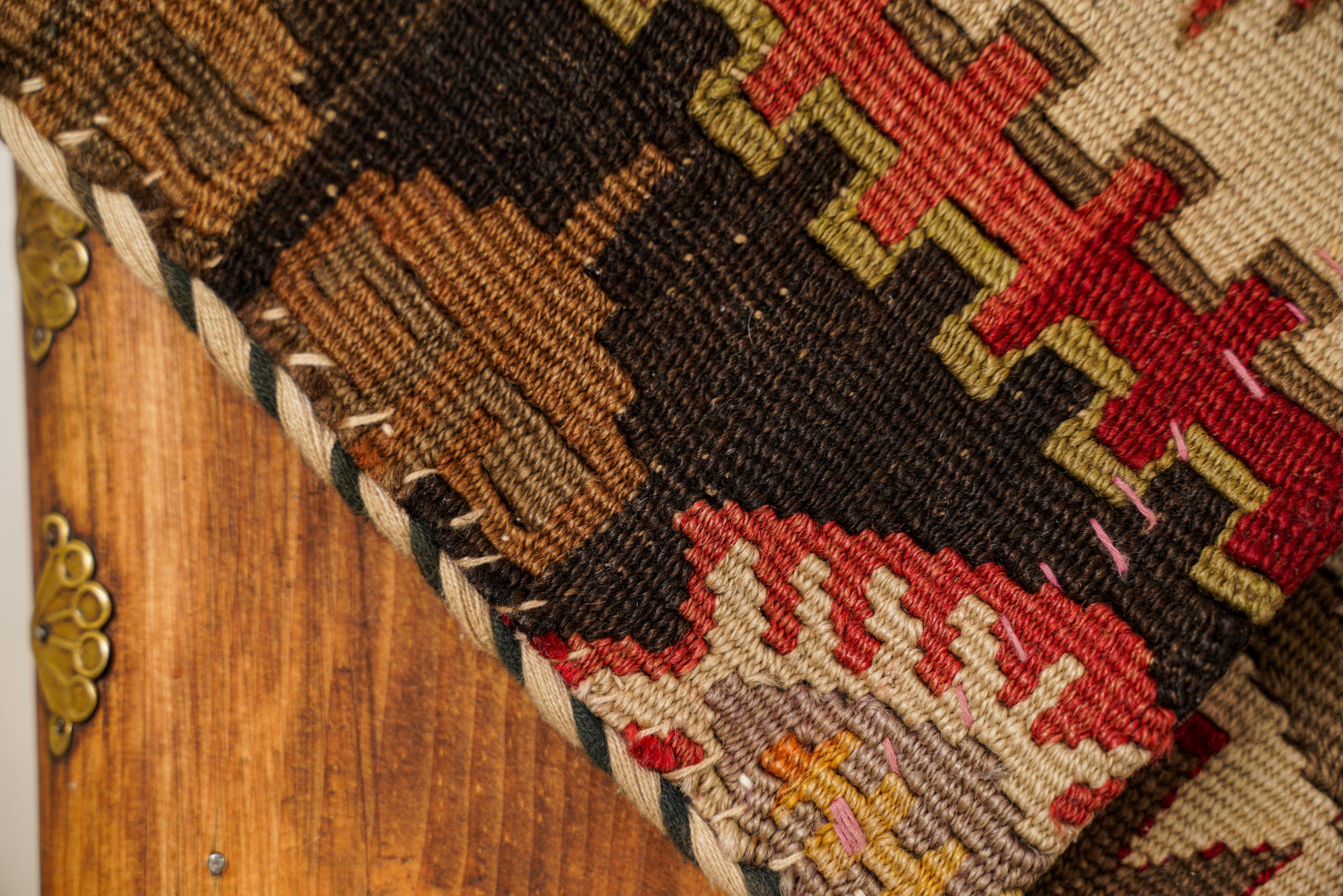 Vintage Turkish Kilim Bag 1'5" x 10"