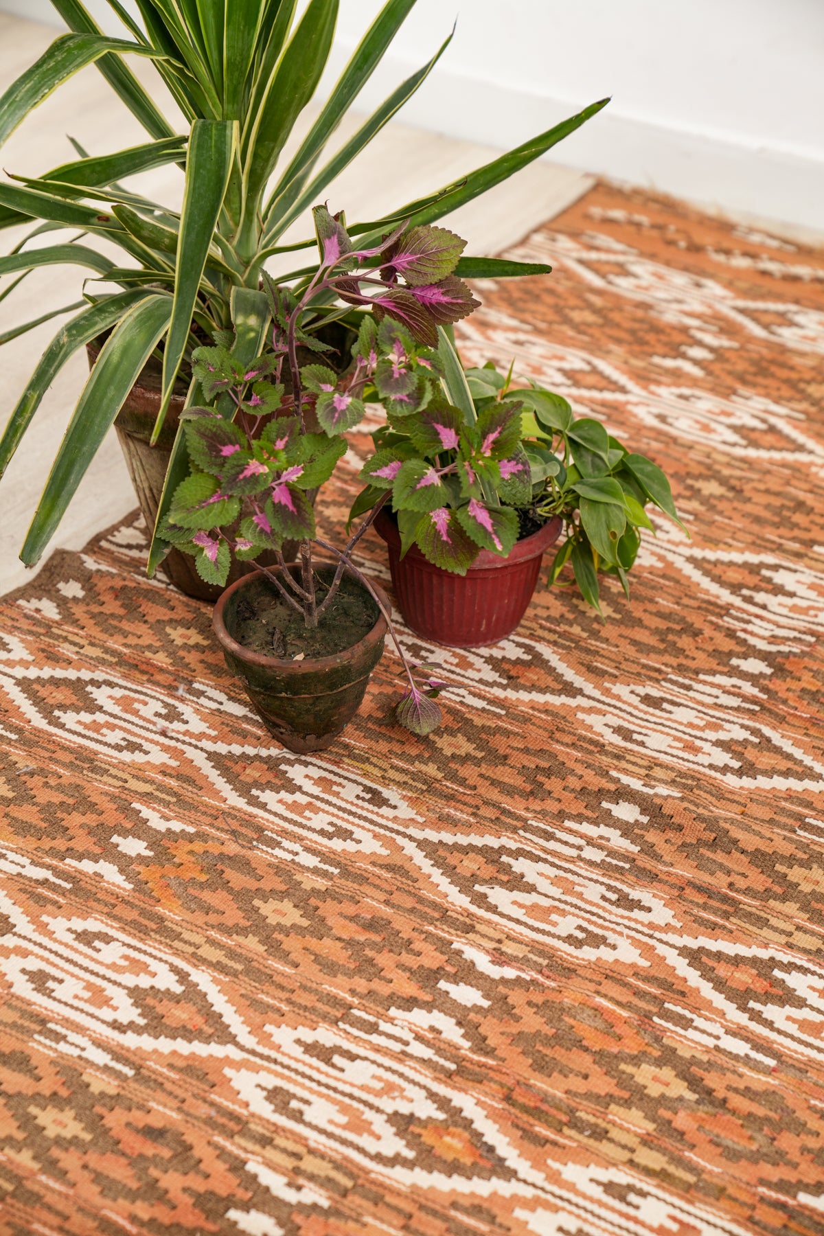 Vintage Turkmen Soumak Kilim 7'4" x 4'3"