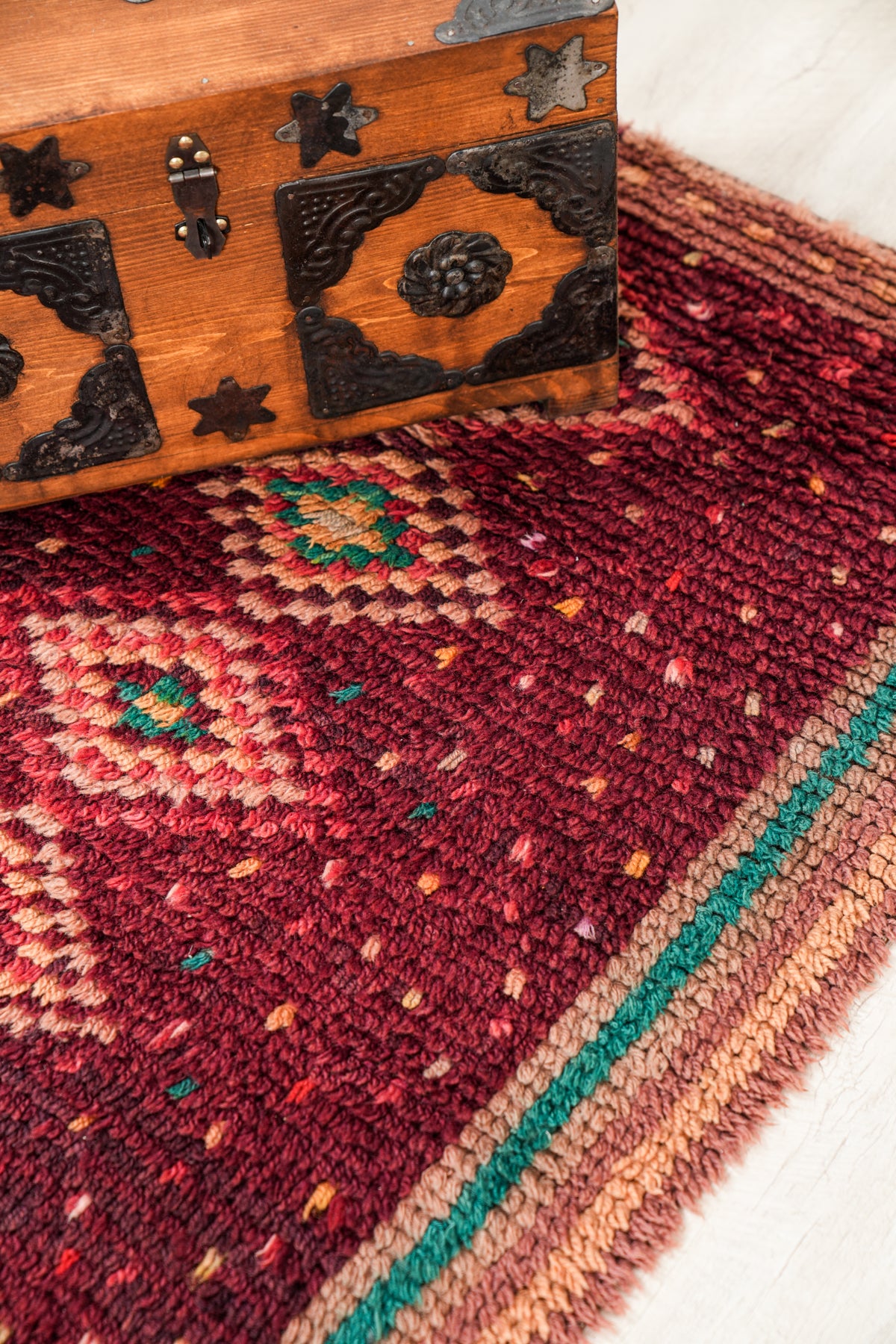 VINTAGE SWEDISH RYA RUG 3'9" x 2'9"