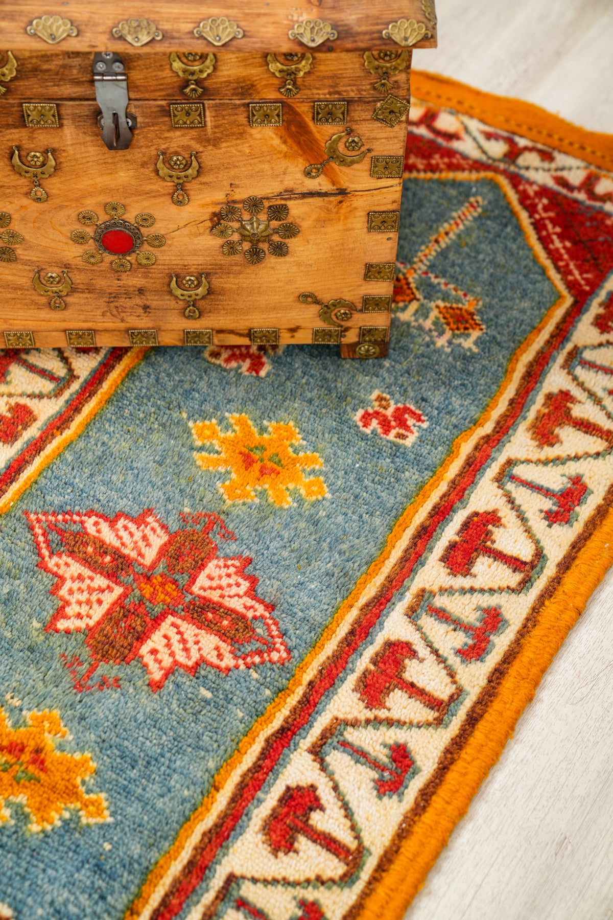 Vintage Moroccan High Atlas Berber Rug 4'10" x 2'