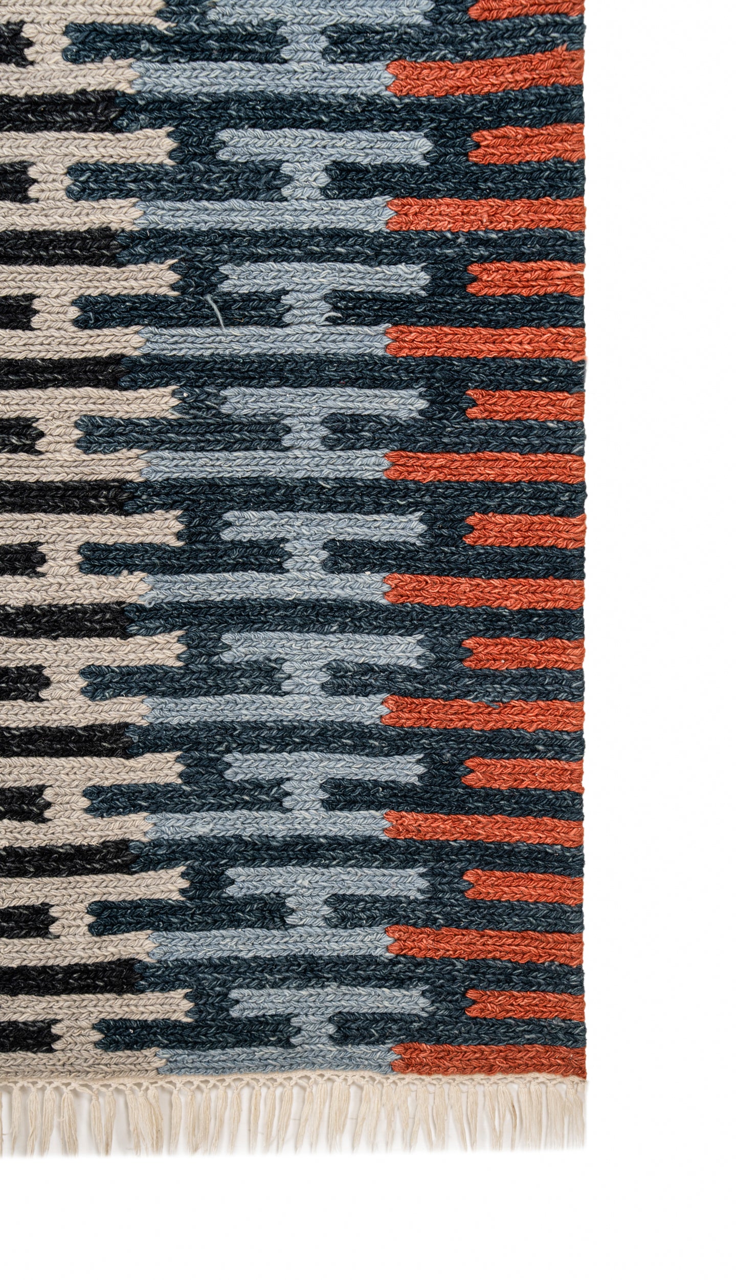 Vintage Scandinavian Kilim 7'7" x 5'7"