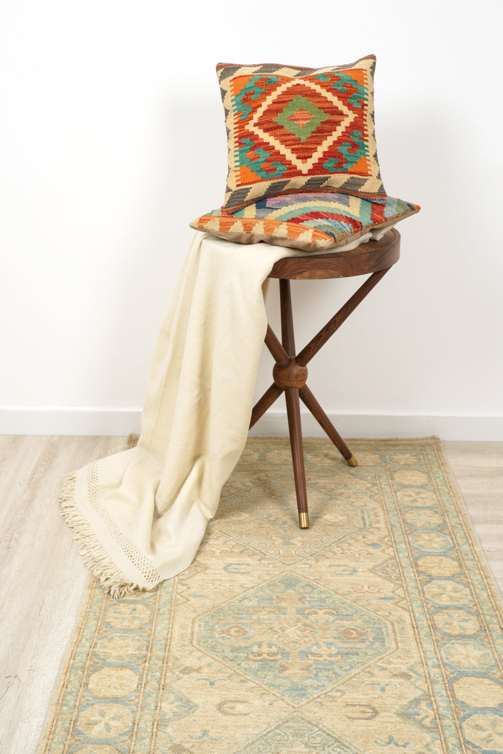 Modern Afghan Shirvan Hallway Rug 11'8" x 3'1"