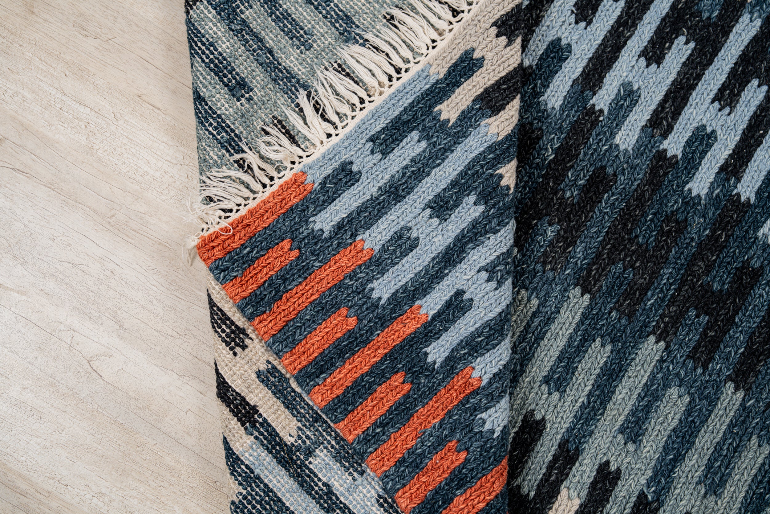 Vintage Scandinavian Kilim 7'7" x 5'7"