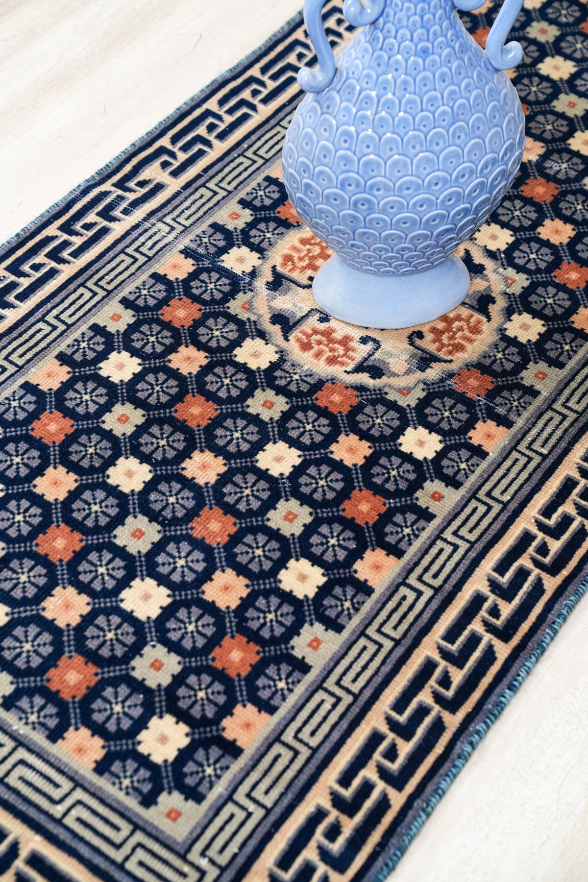 Vintage Chinese decorative Rug 5' x 2'6"