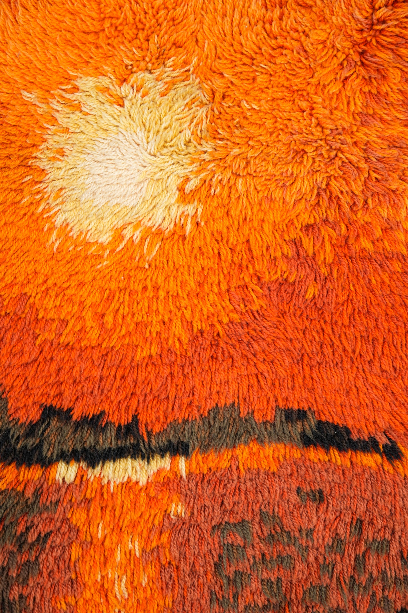 Vintage Scandinavian Rya Rug 3'9' x 2'6" (SUNSET)