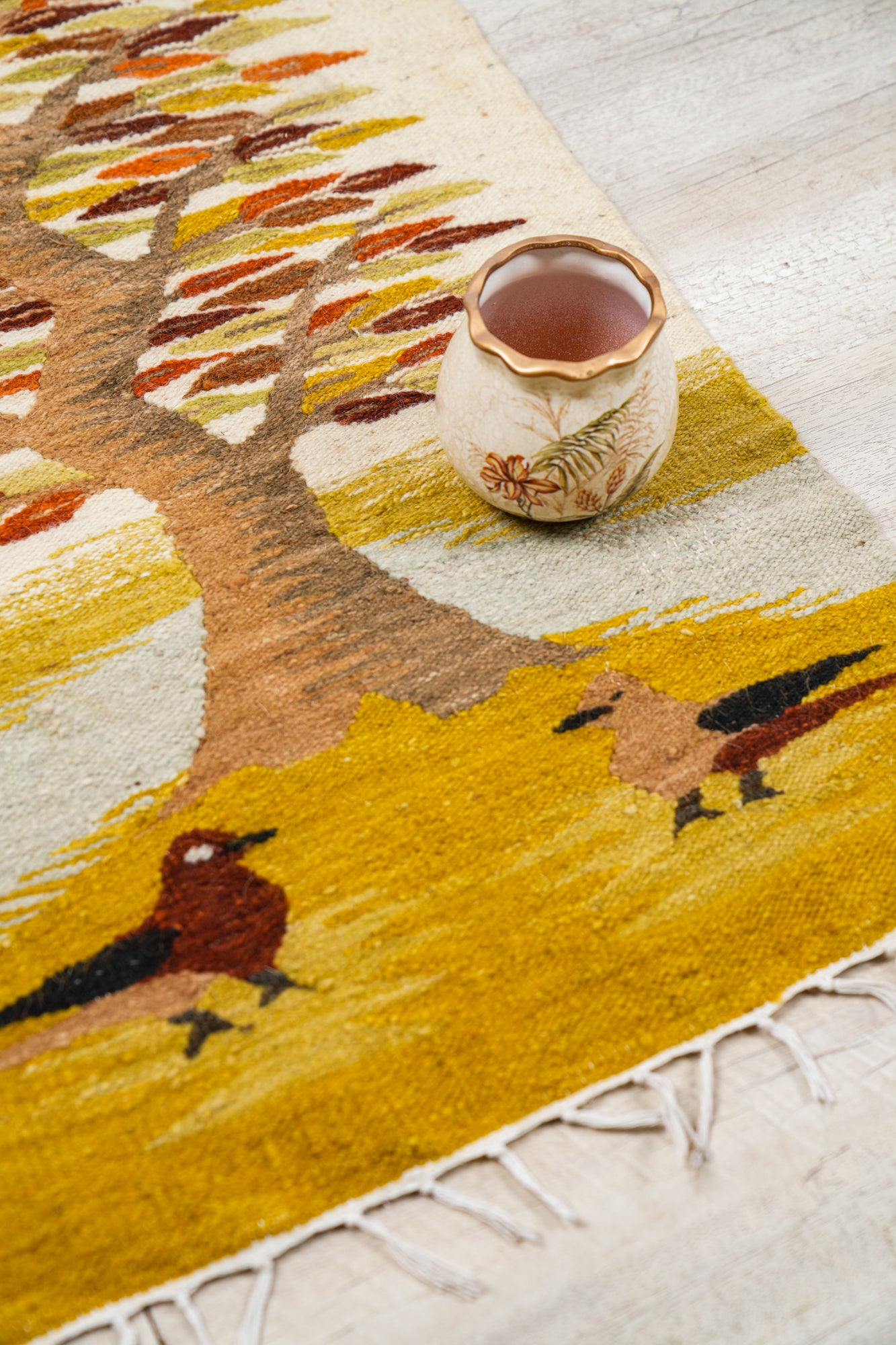 VINTAGE SWEDISH TAPESTRY KILIM 2'8" x 1'8"