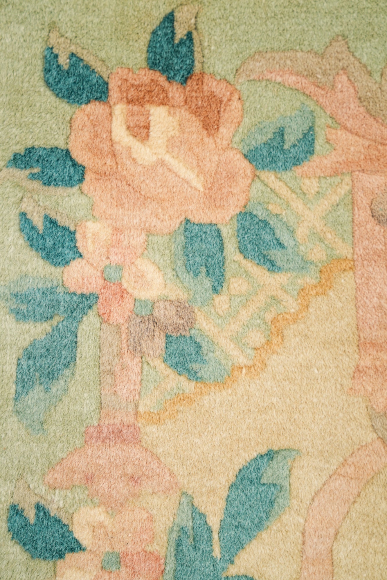 Vintage Oriental floral Rug 4' x 2'3"