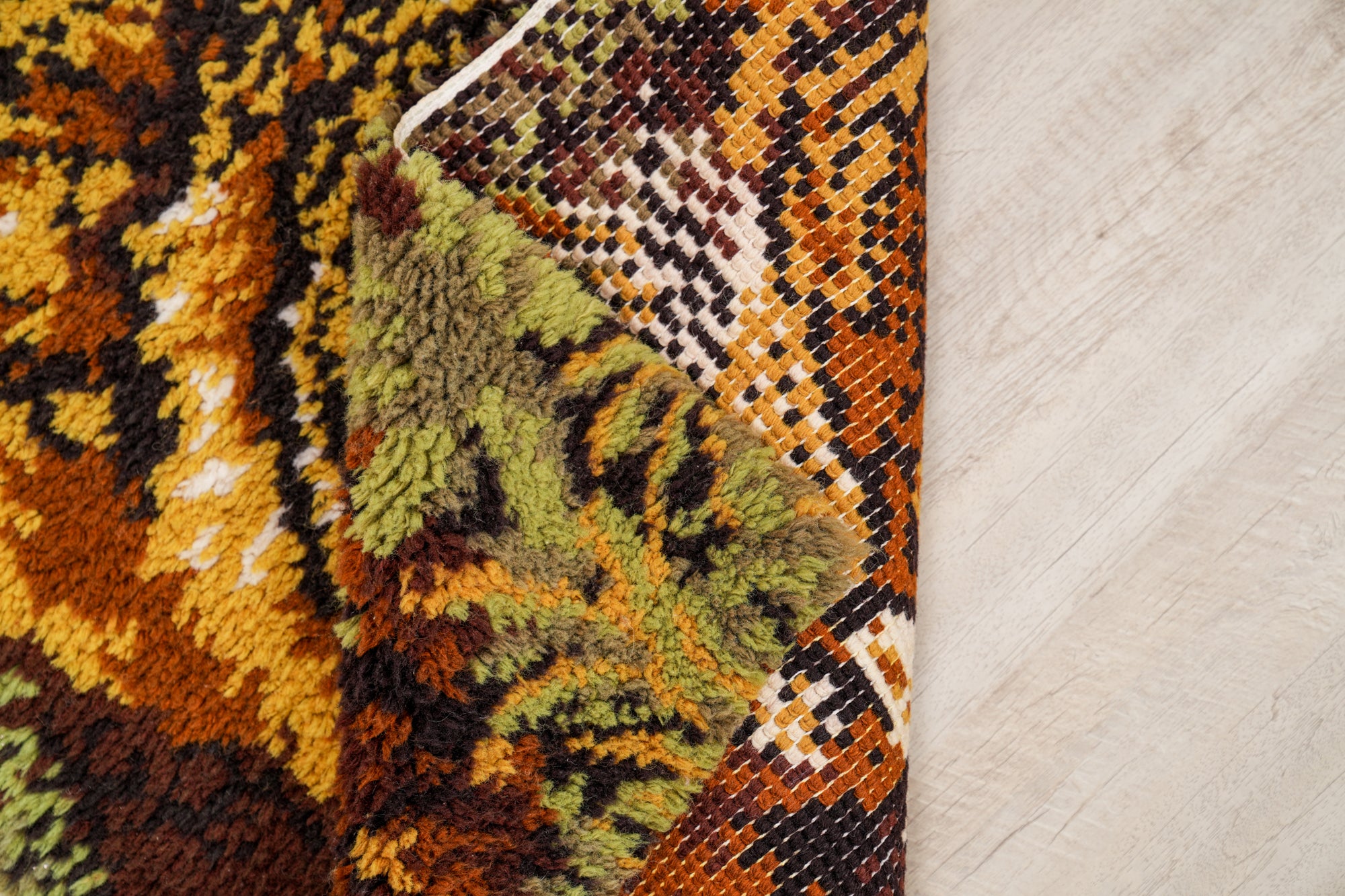 Vintage Scandinavian Latch Hook Rug 4' x 2'6"