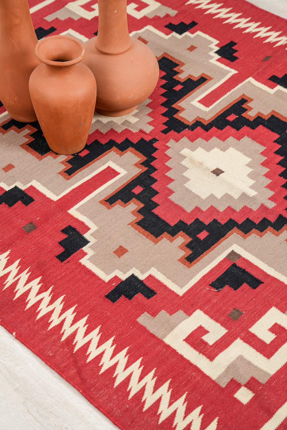 modern Navajo Style Rug Kilim 5'9" x 4'