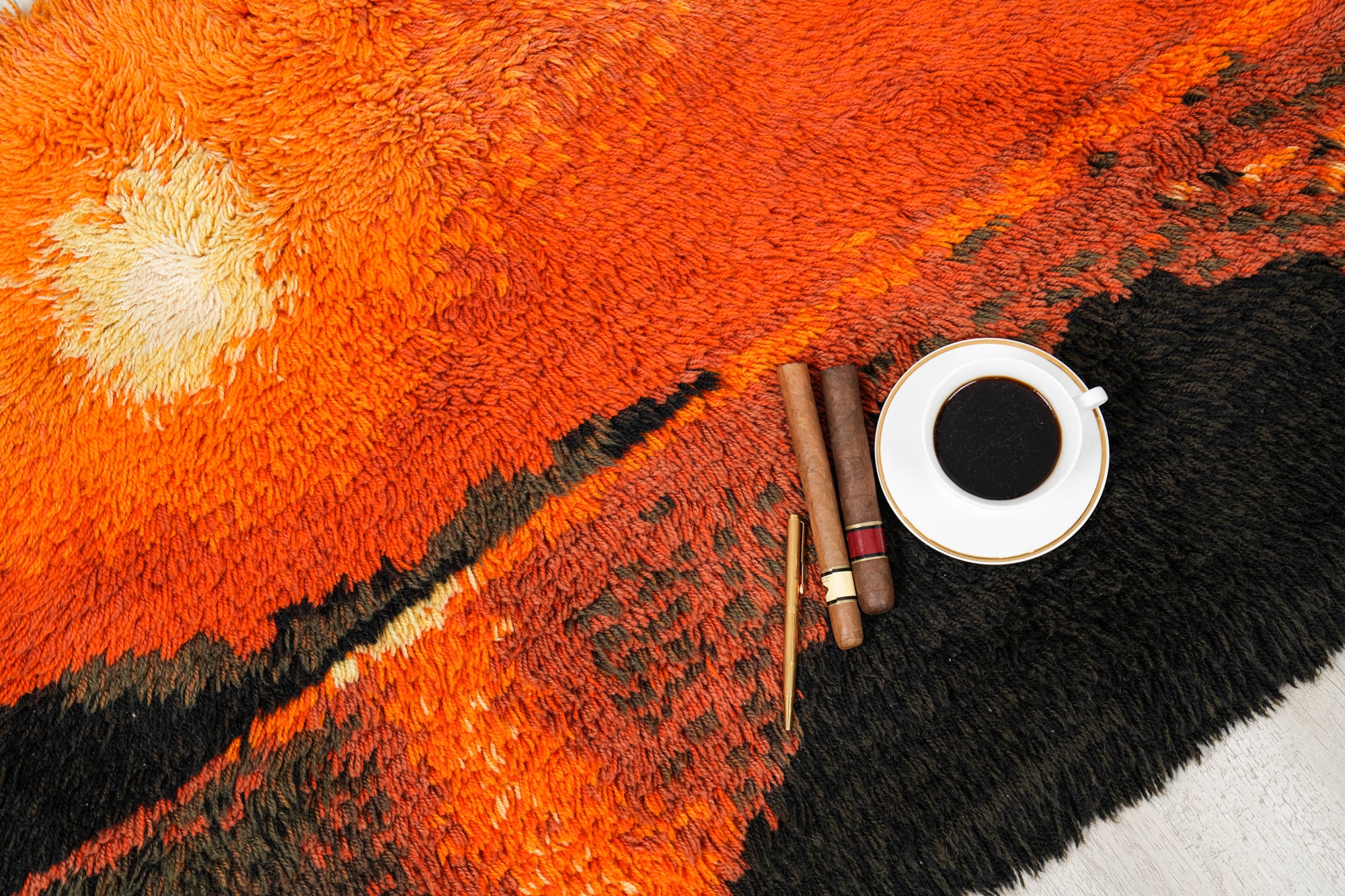 Vintage Scandinavian Rya Rug 3'9' x 2'6" (SUNSET)