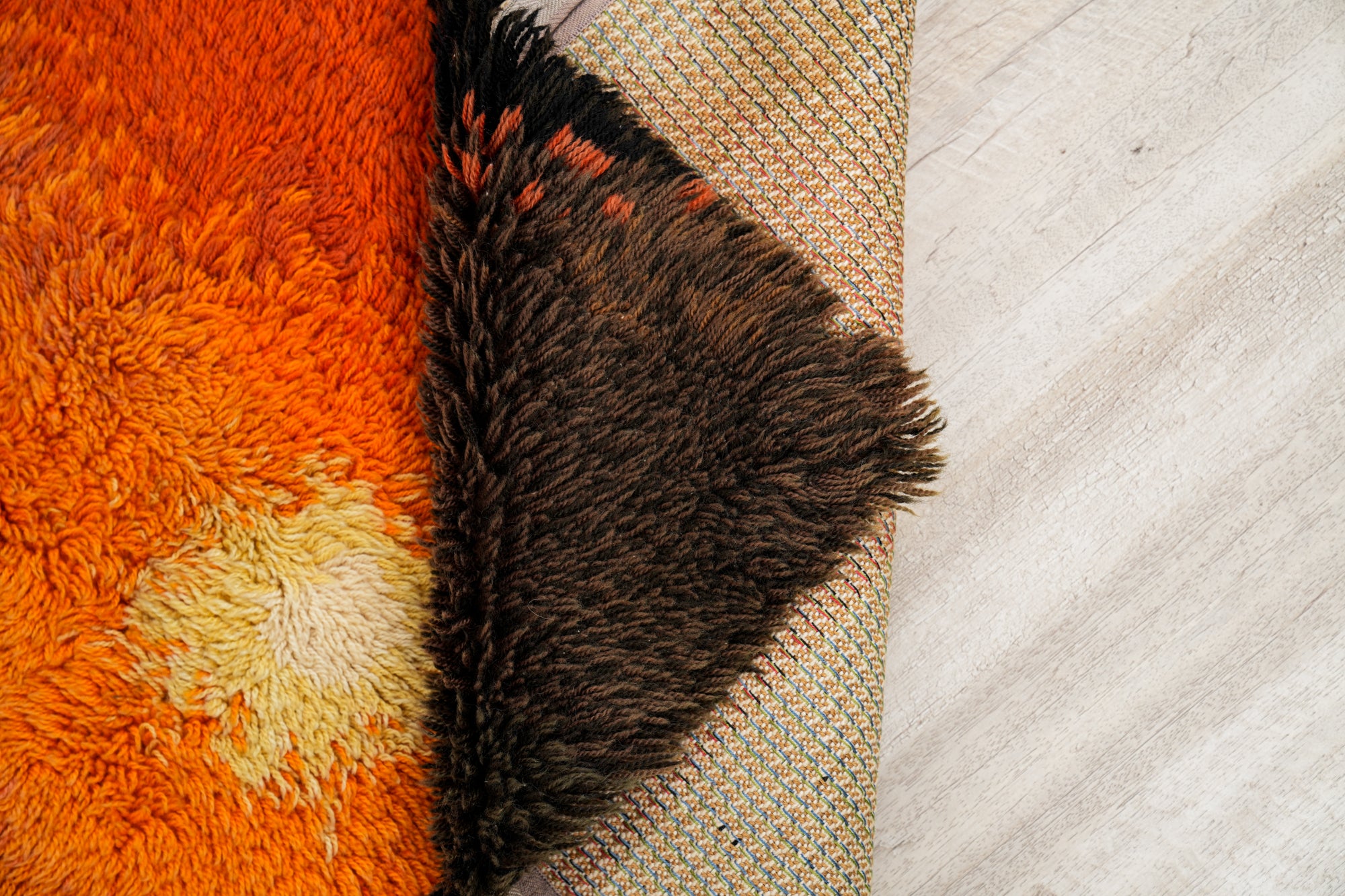 Vintage Scandinavian Rya Rug 3'9' x 2'6" (SUNSET)