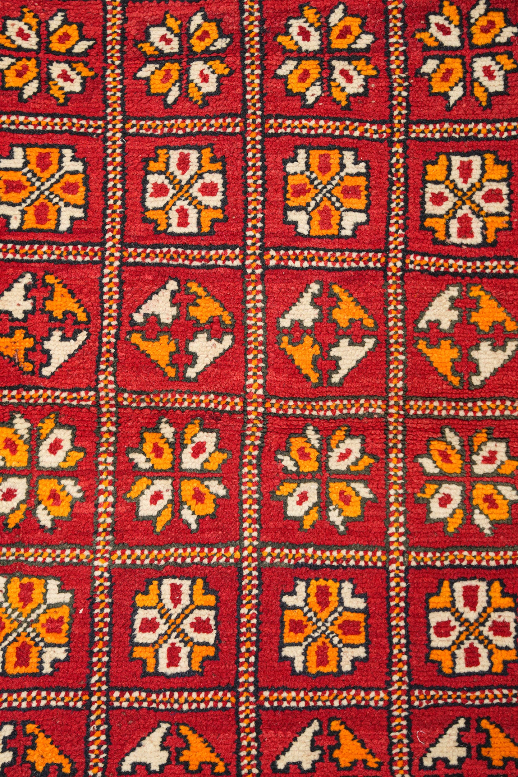 Vintage Moroccan Zemmour Rug 4'1" x 2'7"