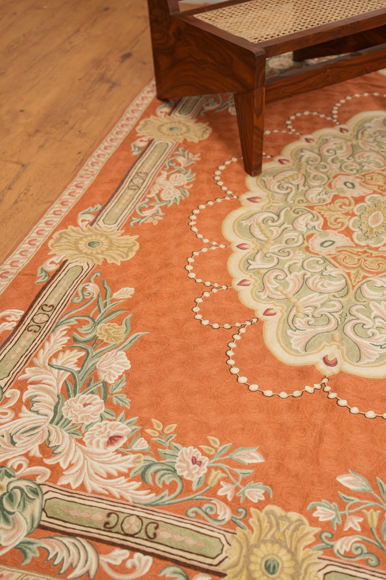 Vintage Kashmiri Aubusson 8'7" x 5'7"