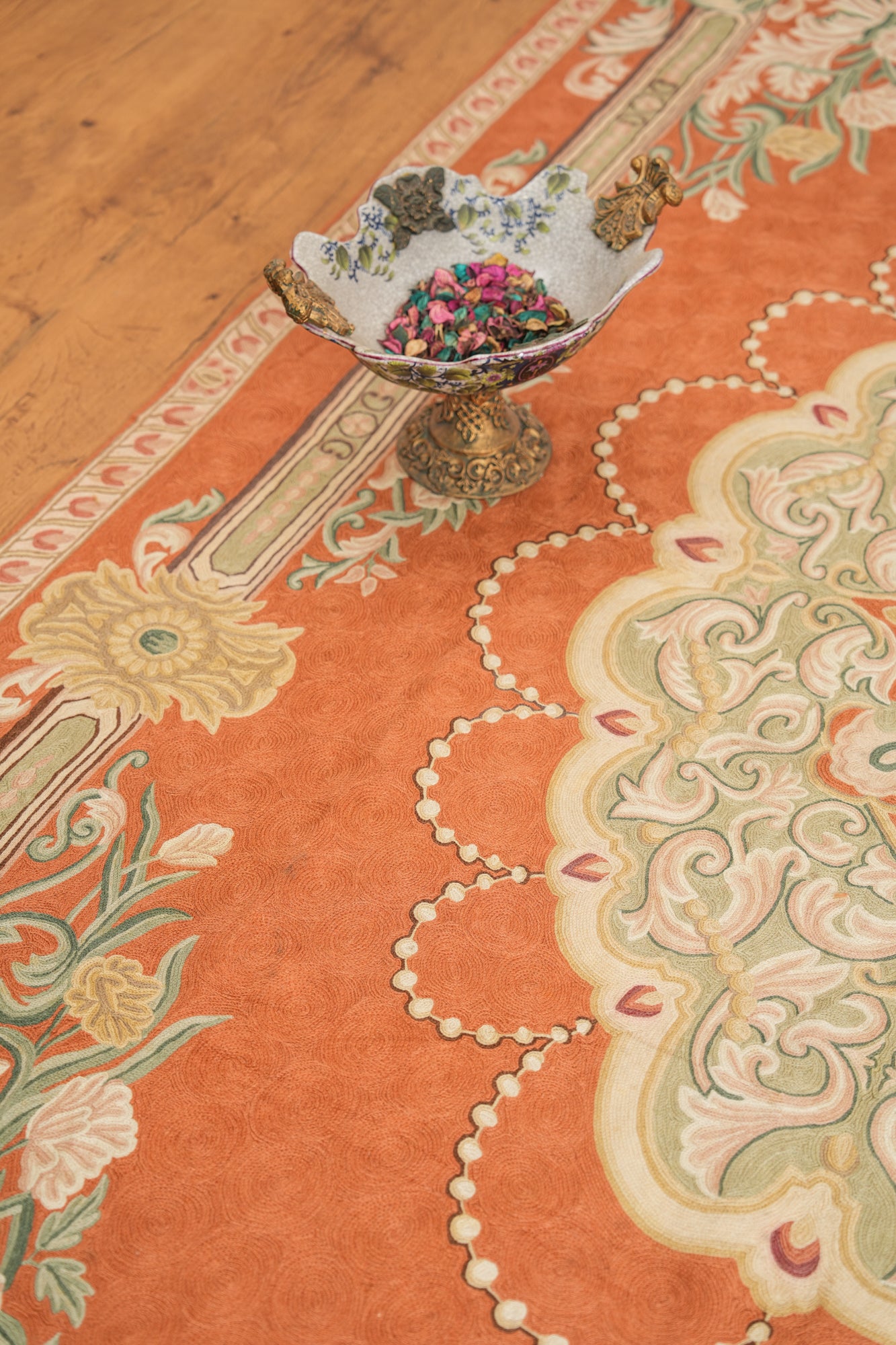Vintage Kashmiri Aubusson 8'7" x 5'7"
