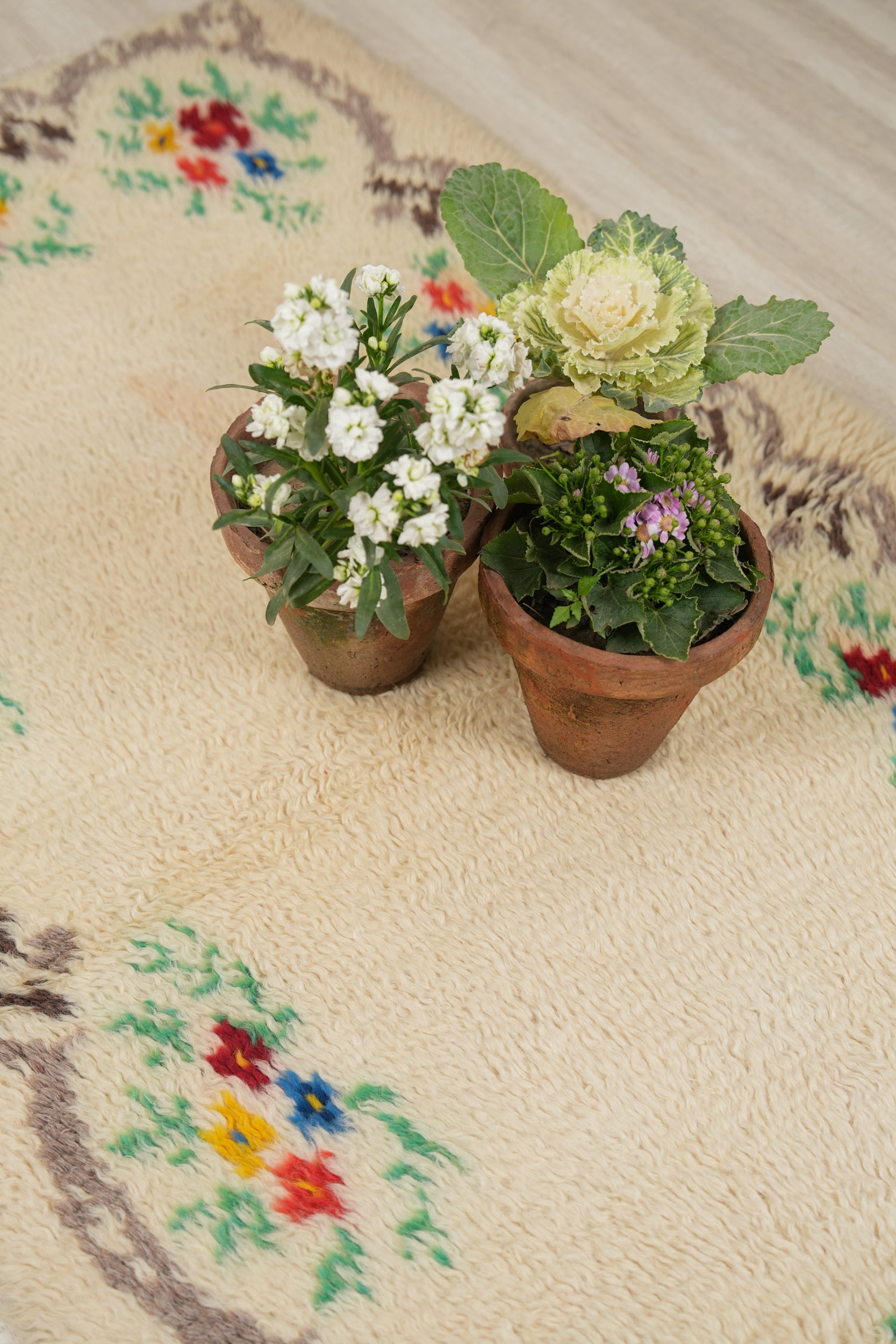 VINTAGE TURKISH Foral RUG 6'7" x 3'9"