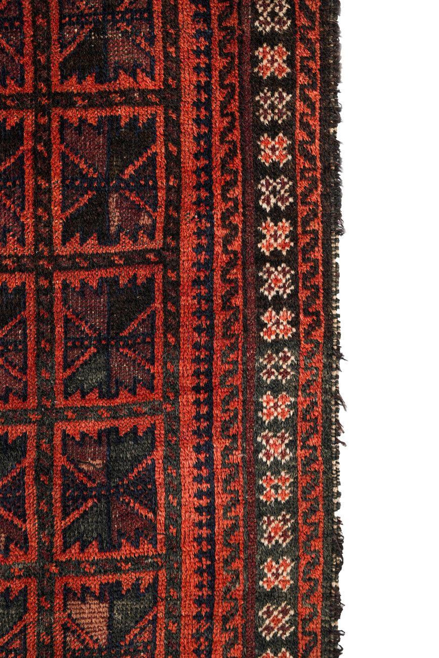 Vintage Turkmen Rug 5' x 3'6"