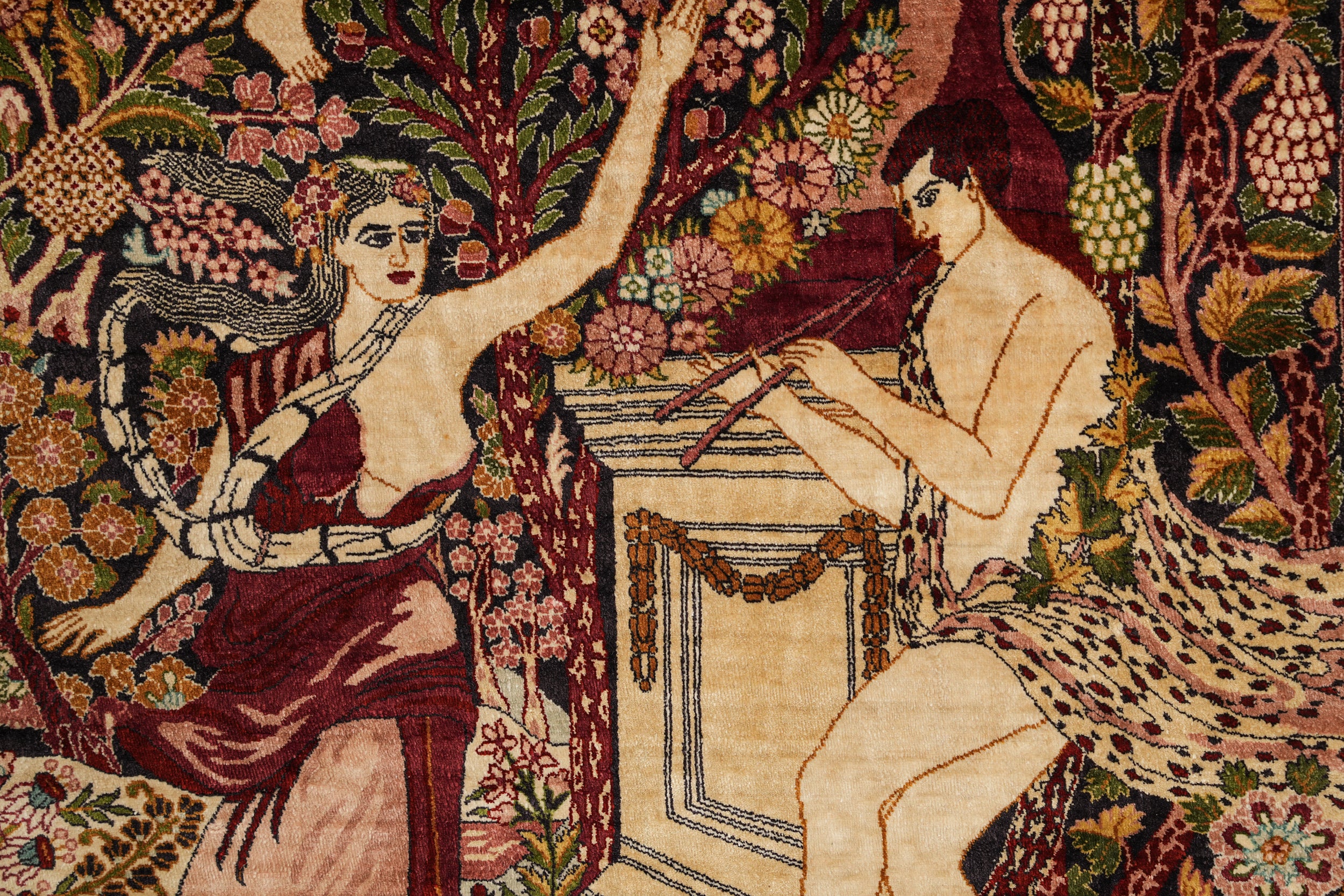 Raphael Silk Pictorial Rug 3' x 2'