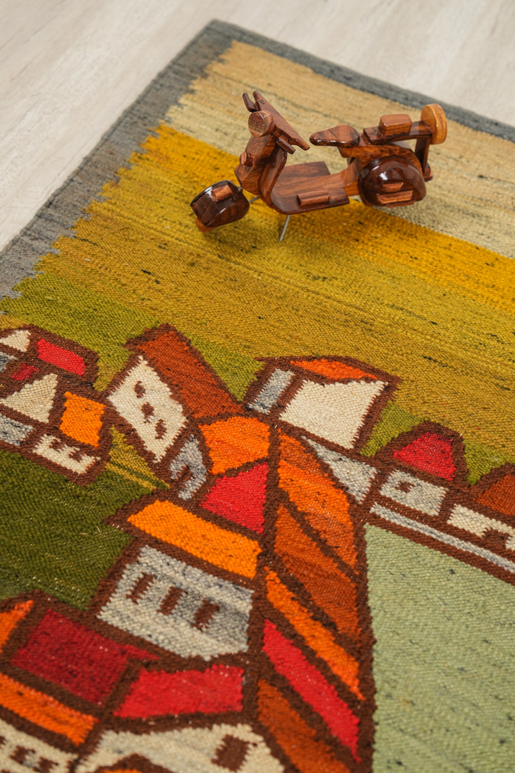 Vintage Polish Tapestry Kilim 5'3" x 3'2"