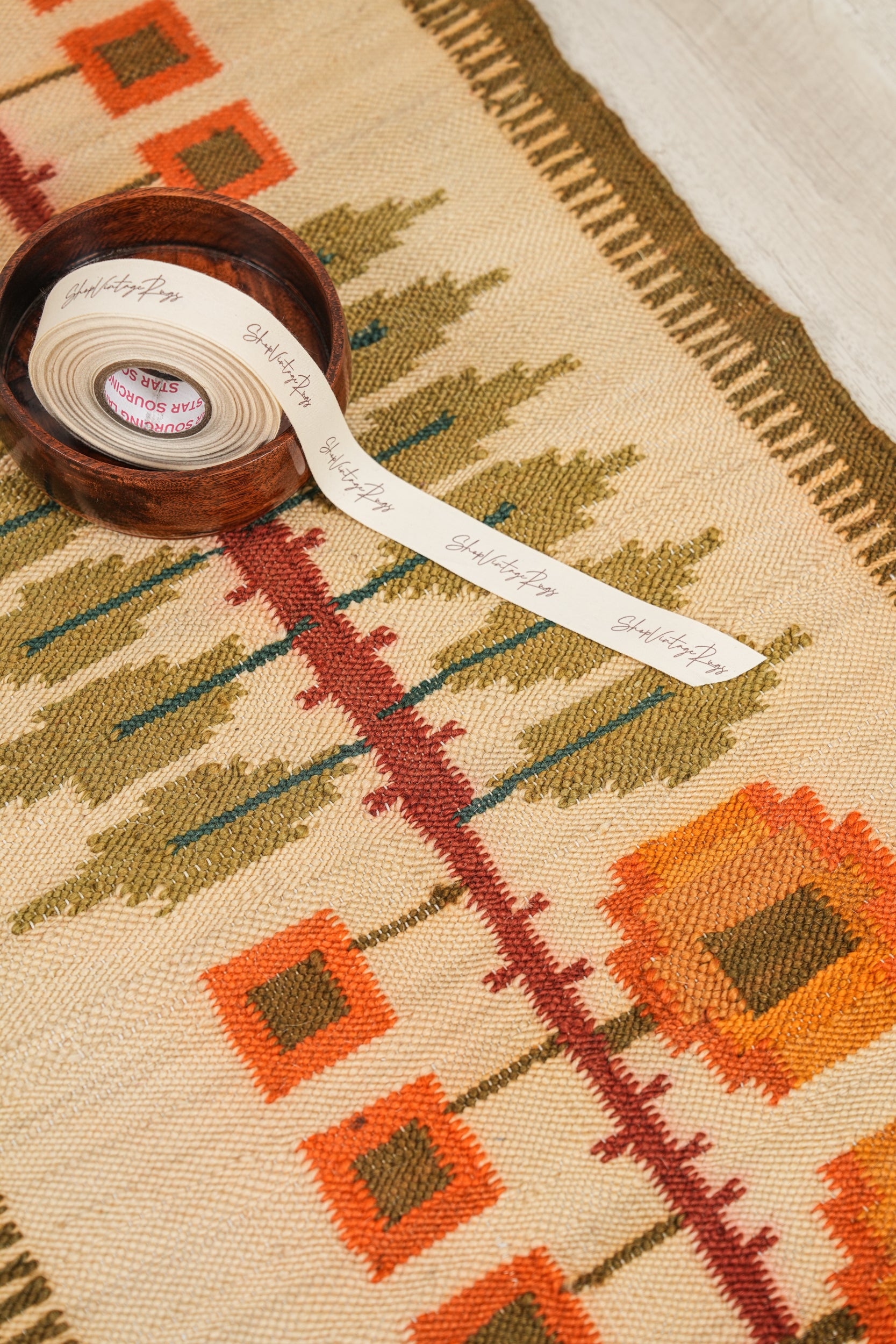 Vintage Polish Floral Kilim 3'9" X 1'8"