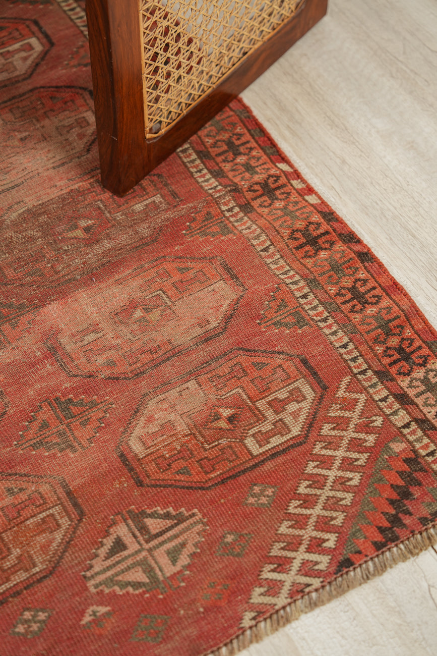 Vintage Turkmen Rug 4'8" X 2'8"