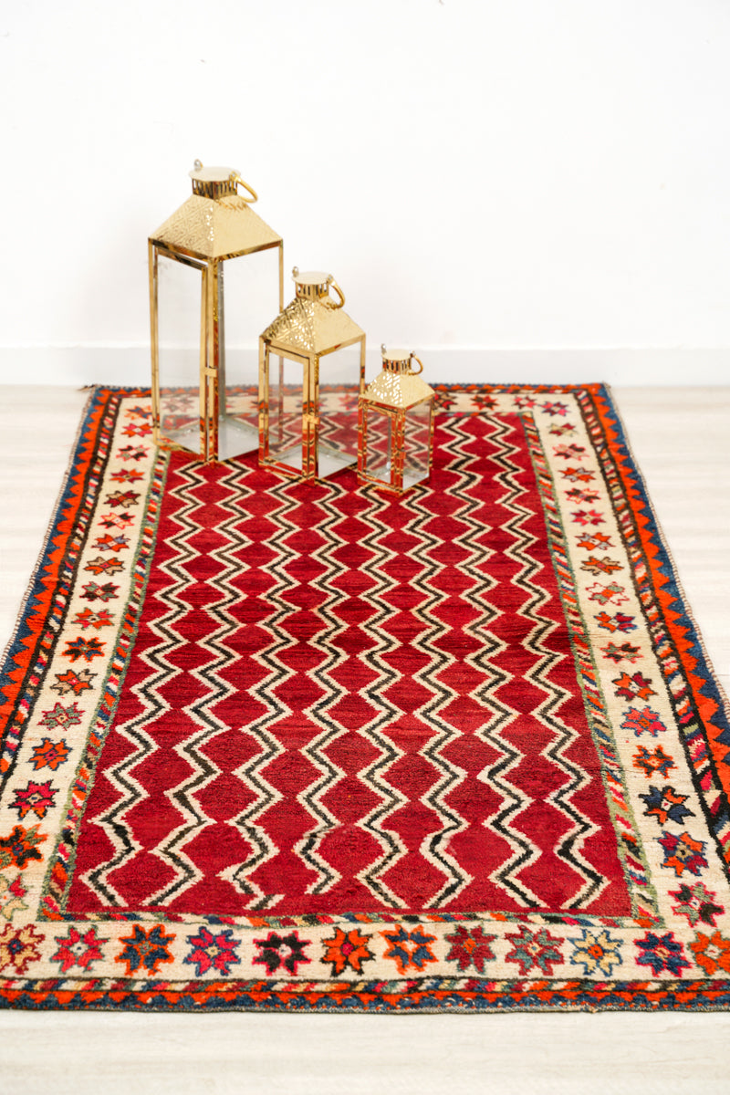 Cardinal 6'6" x 3'8"