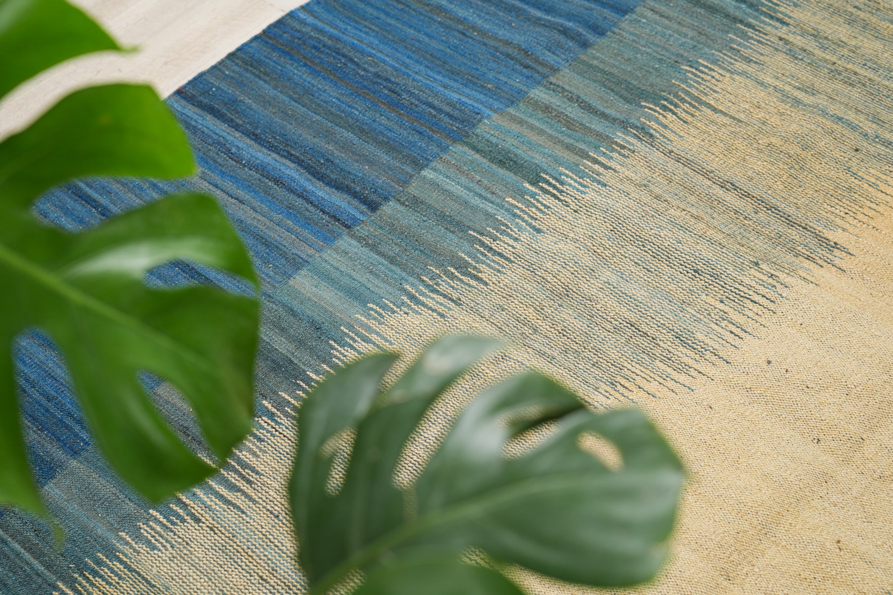 Modern Minimalist Kilim 9'8" x 6'7"