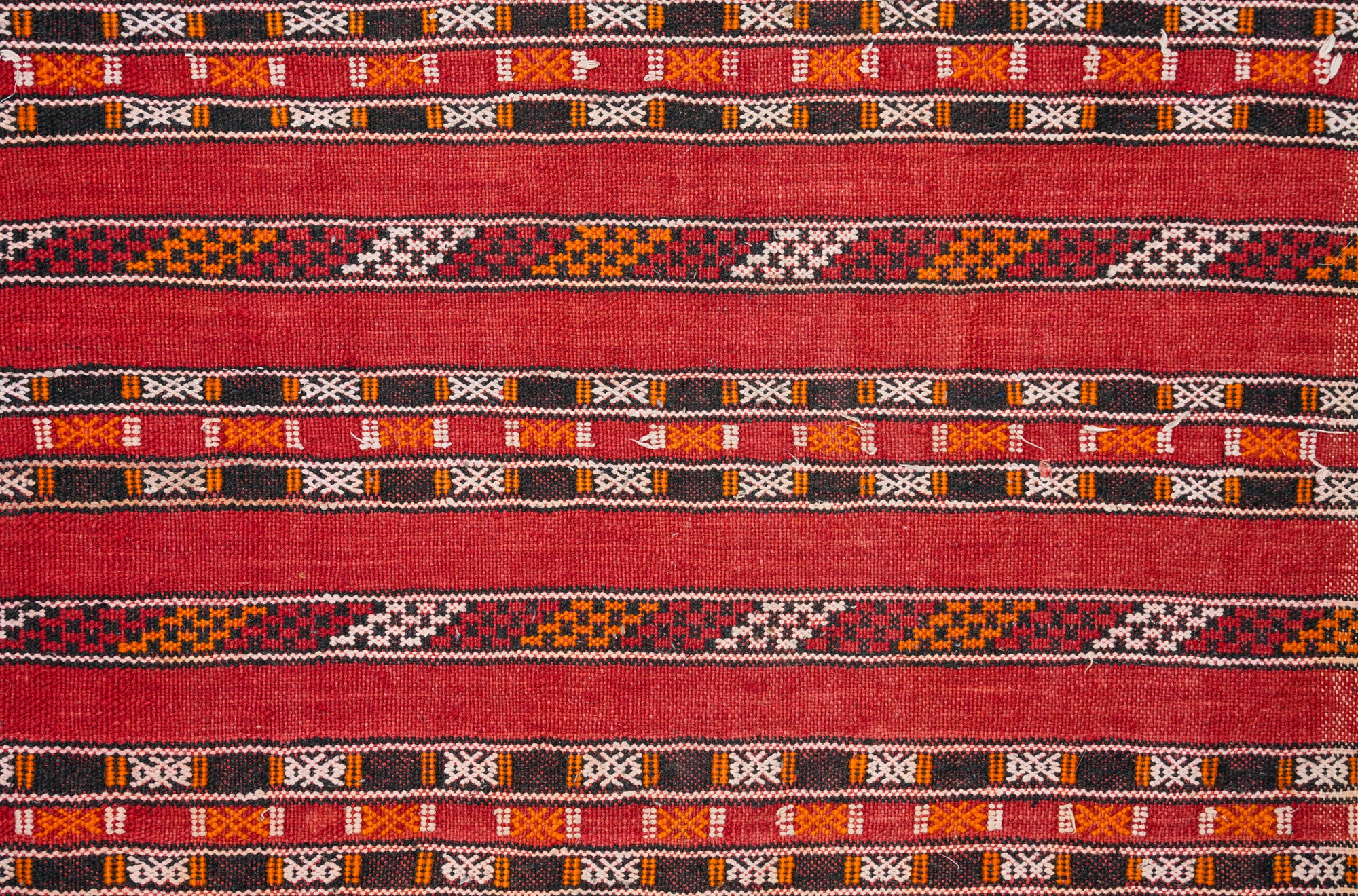 Vintage Moroccan Zemmouri Kilim 4'3" x 2'7"