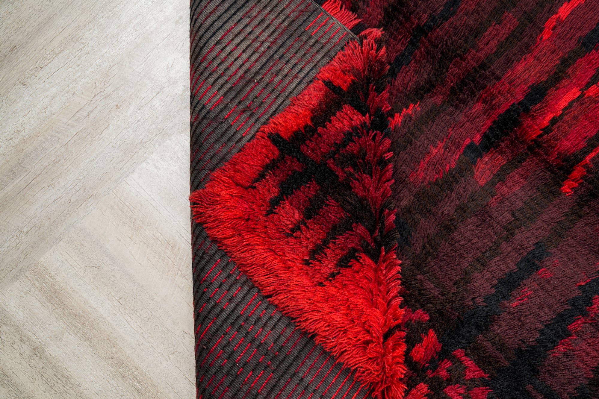 Vintage Finnish Ryijy Rya Rug 6'2" x 4'1" (Täysikuu Full moon)