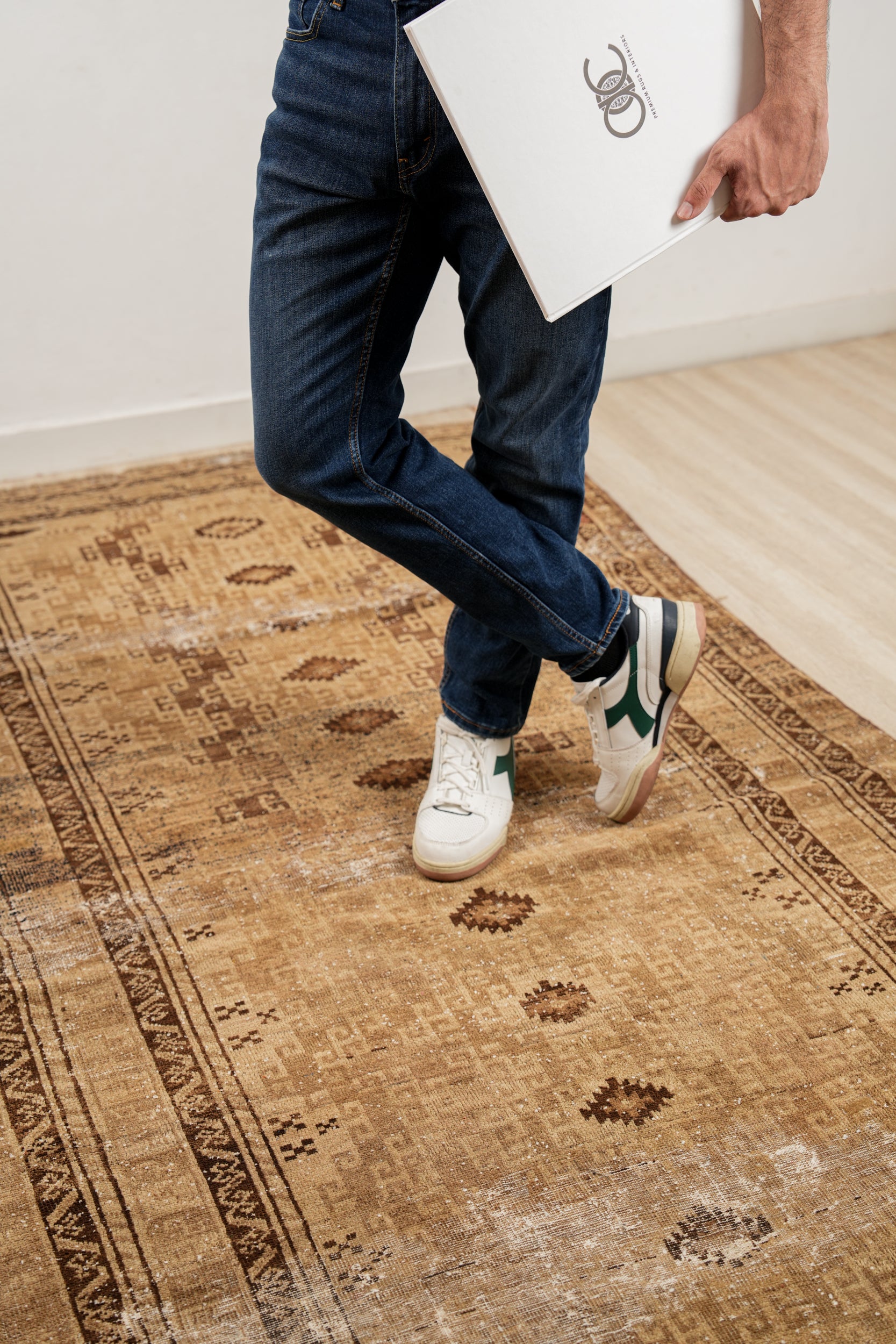 Vintage Turkmen Kelleh Rug 9' x 4'3"