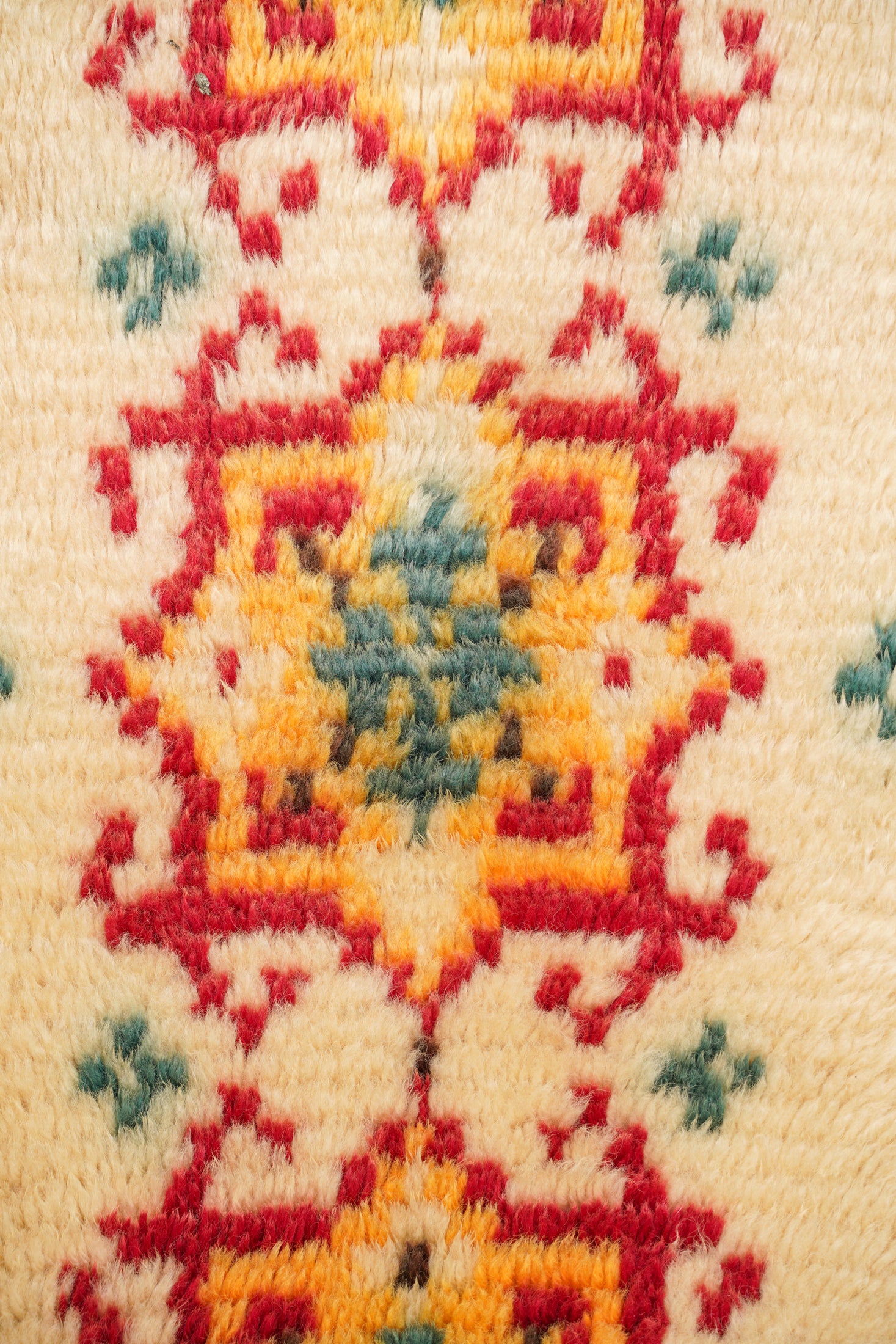 VINTAGE TURKISH TRIBAL RUG 3'2" x 2'