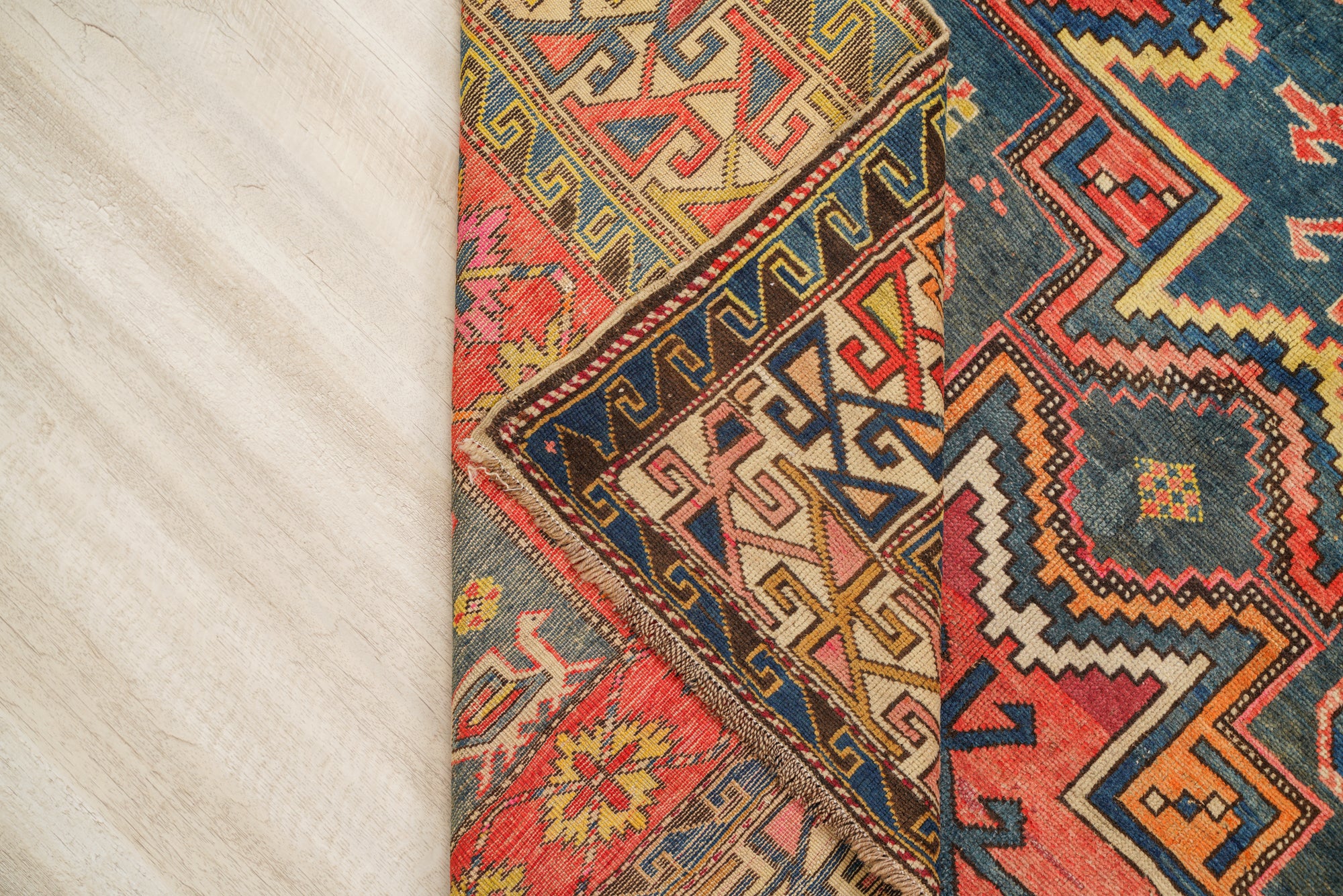 Antique Southern Central Caucasian Lesghi Rug 9'2"x 5'9"