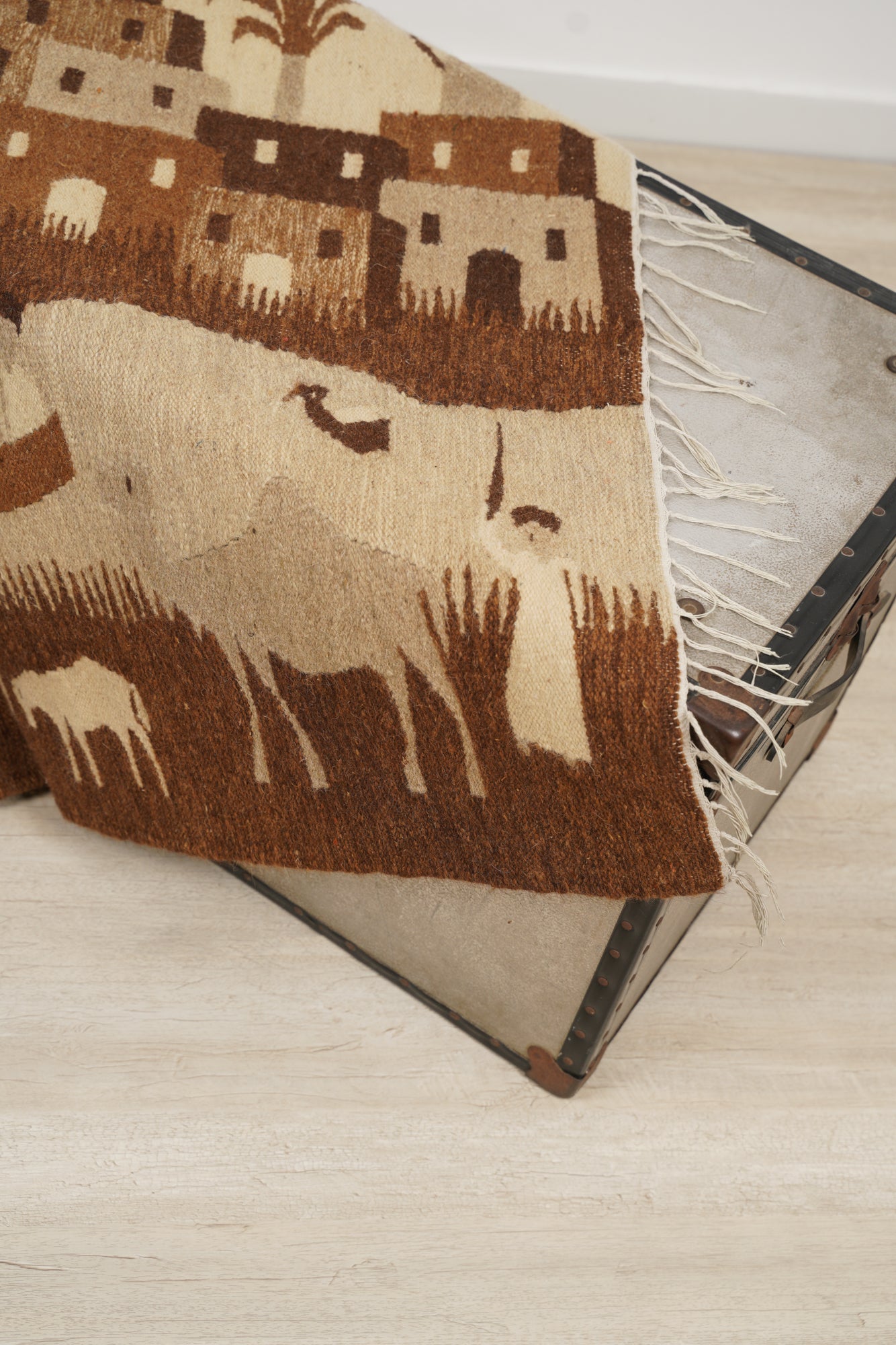 Vintage Egyptian Kilim 4'9" x 3'3"