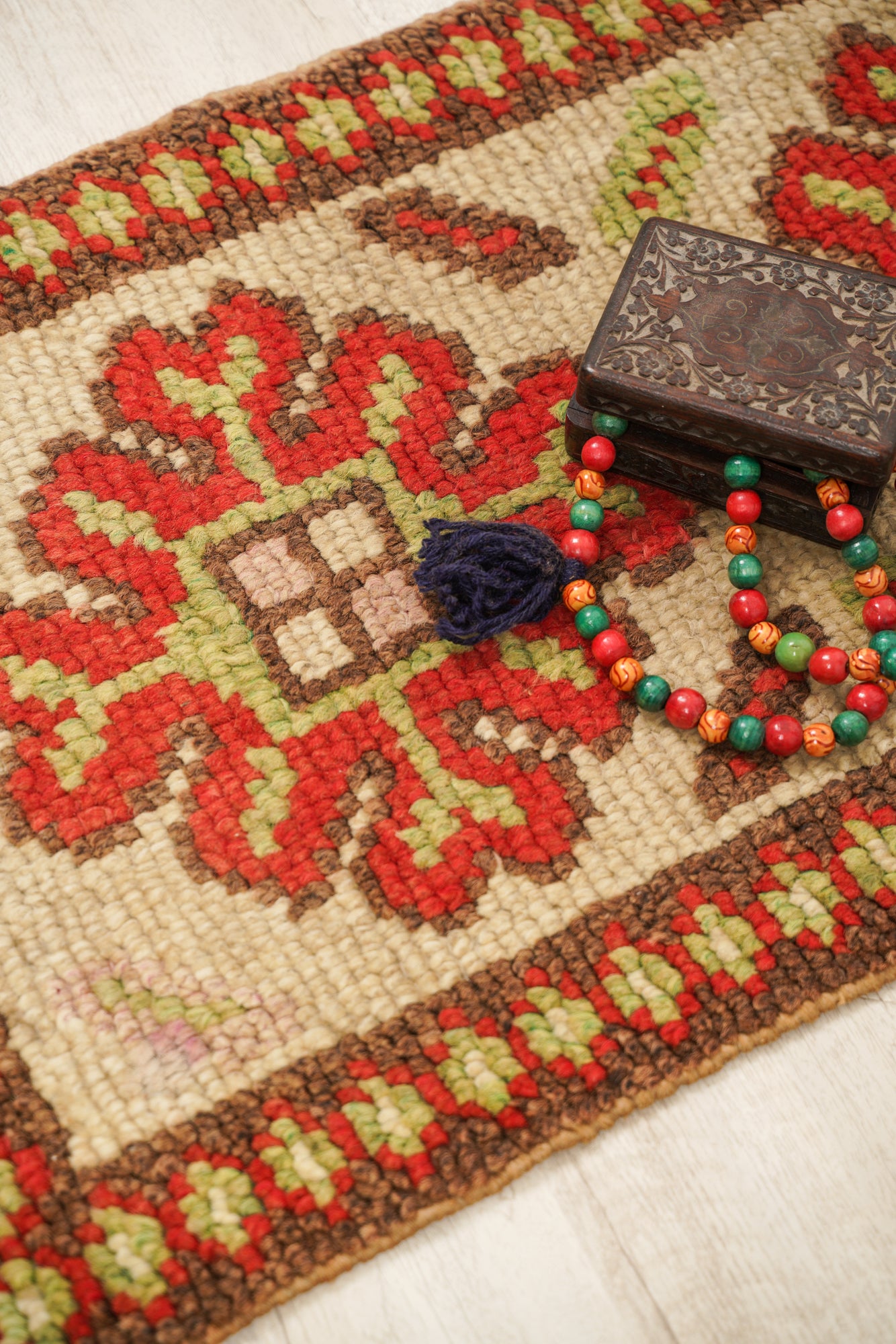 Vintage Turkish Oushak Rug 2'9" x 1'6"