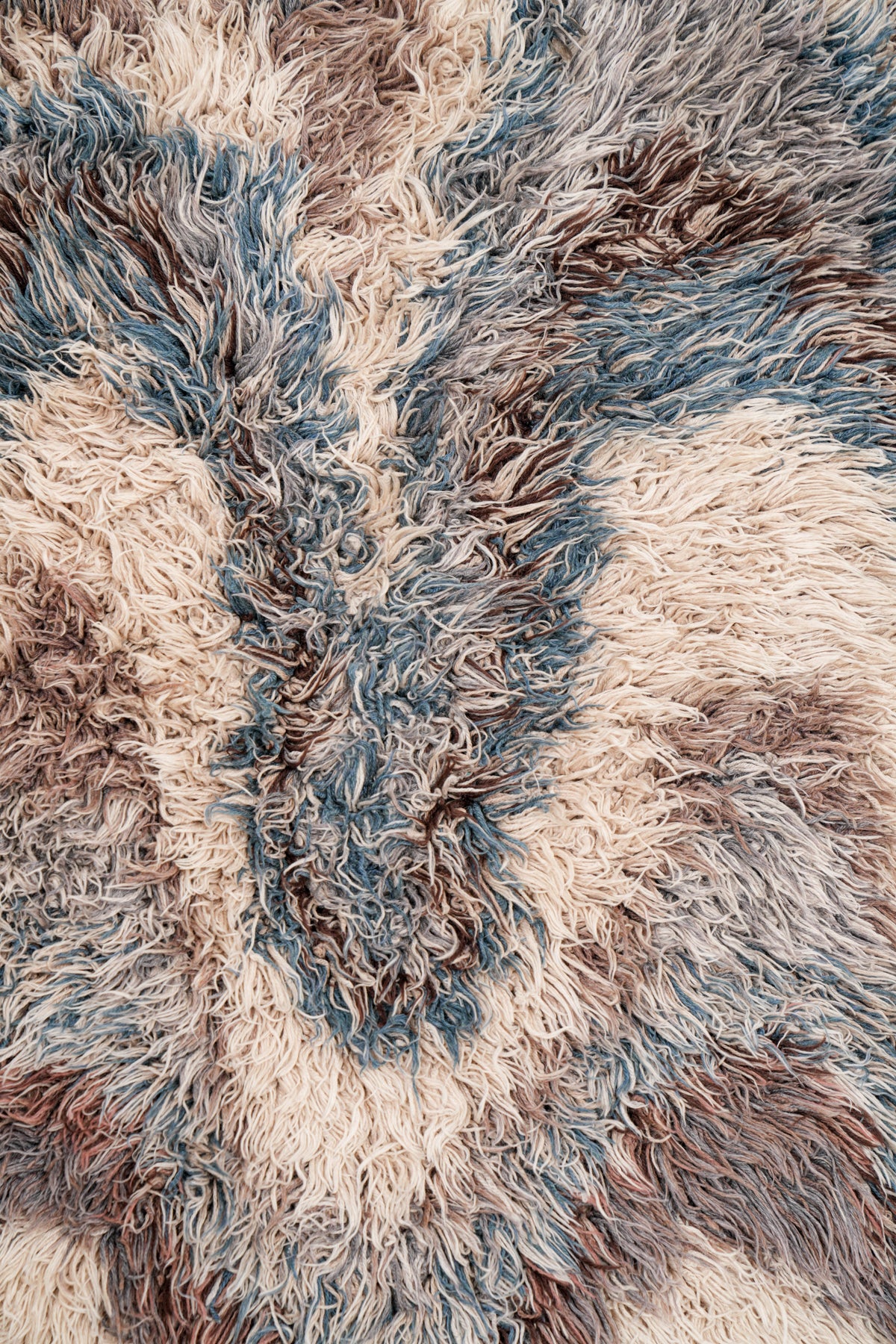 Vintage Scandinavian Rya Rug 3'9" x 2'4"