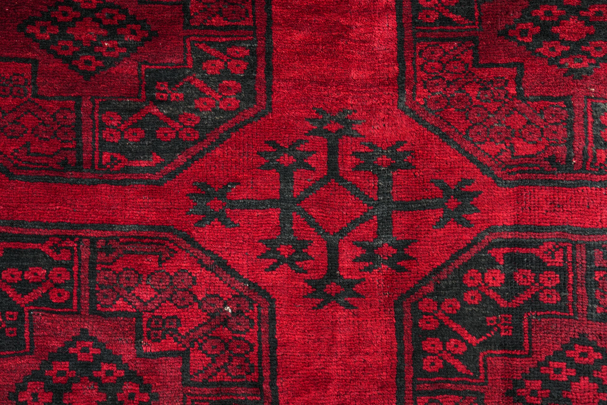 Vintage Turkoman Ersari Rug 7'9" x 5'