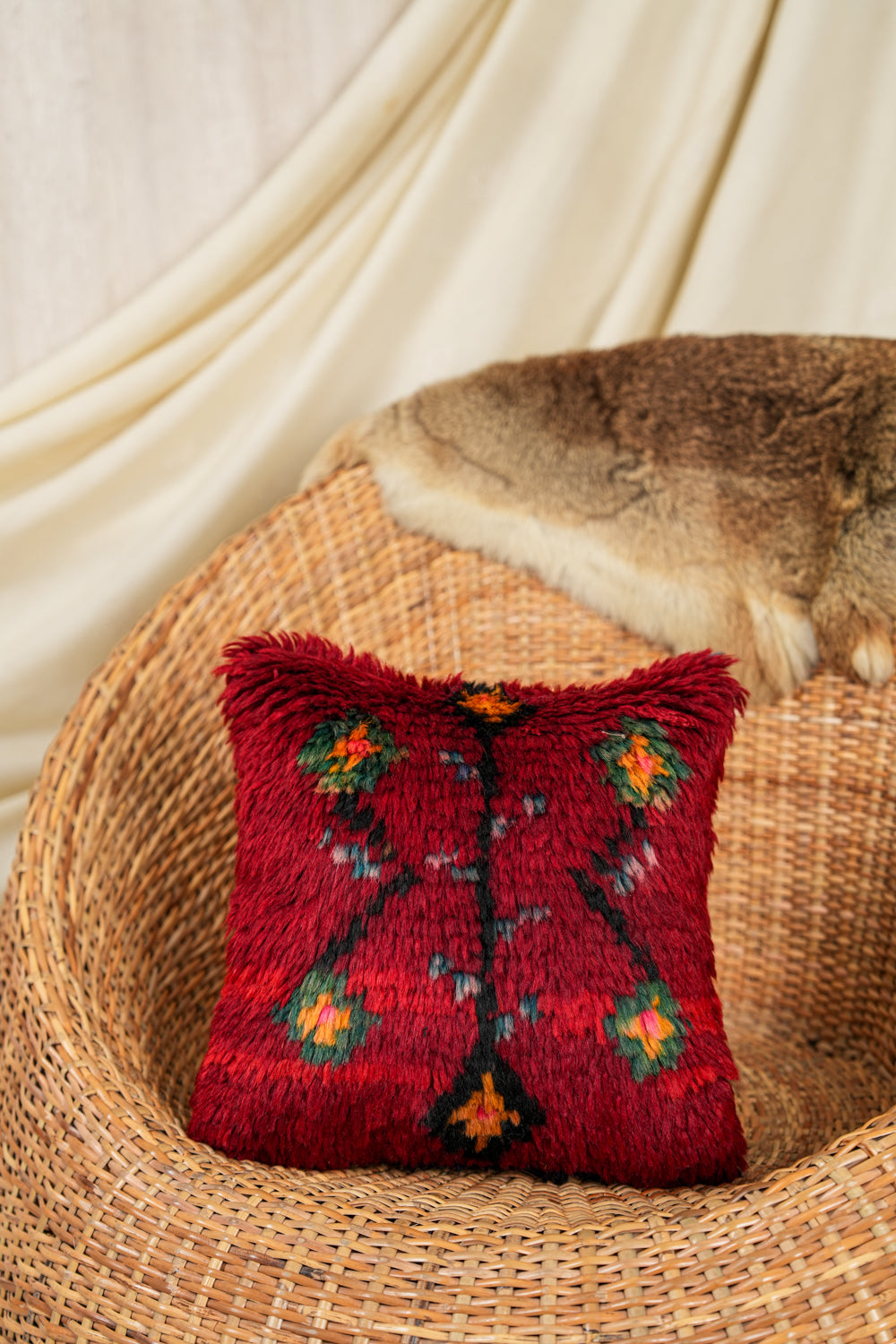 Vintage Scandinavian Rya Rug Cushion 1'1" x 1'1"