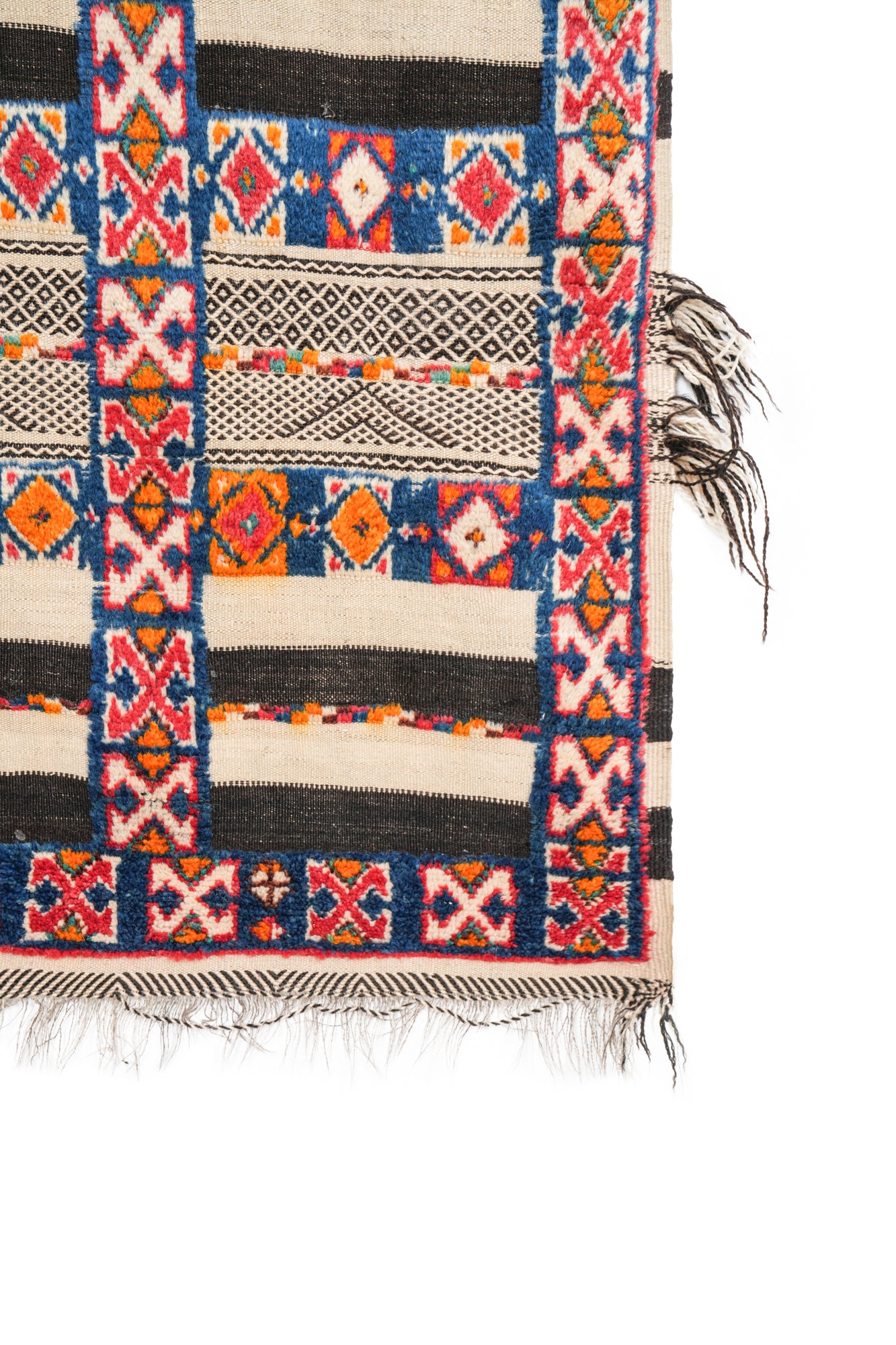 VINTAGE MOROCCAN BERBER RUG 6'6" x 2'10" (Ait Ouaouzguite)