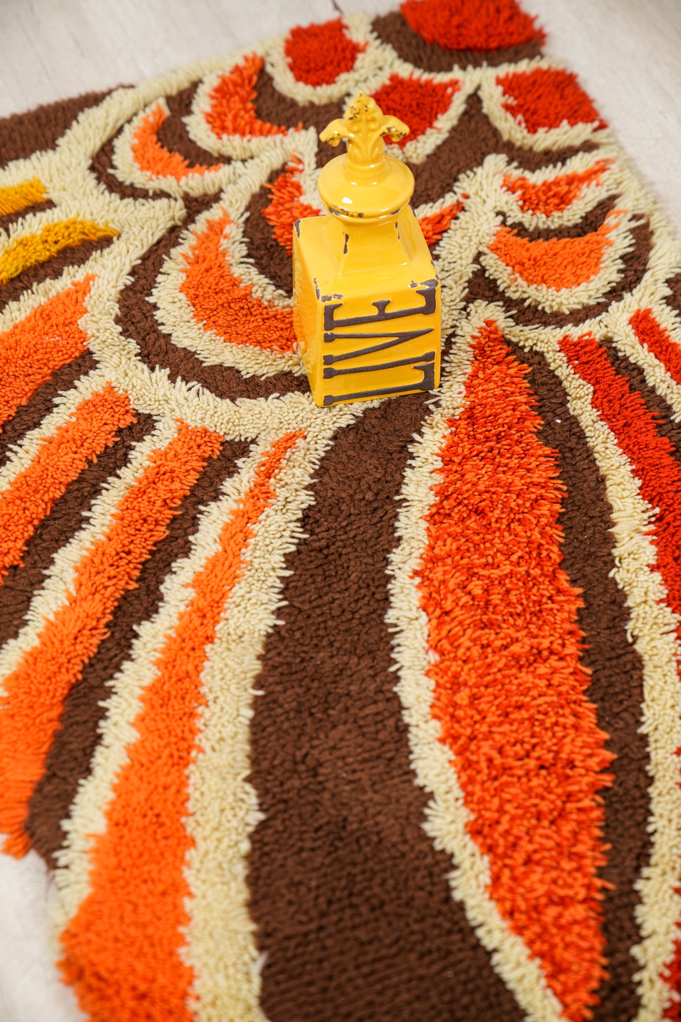 VINTAGE SCANDINAVIAN RYA RUG 3'9"x 2'4"