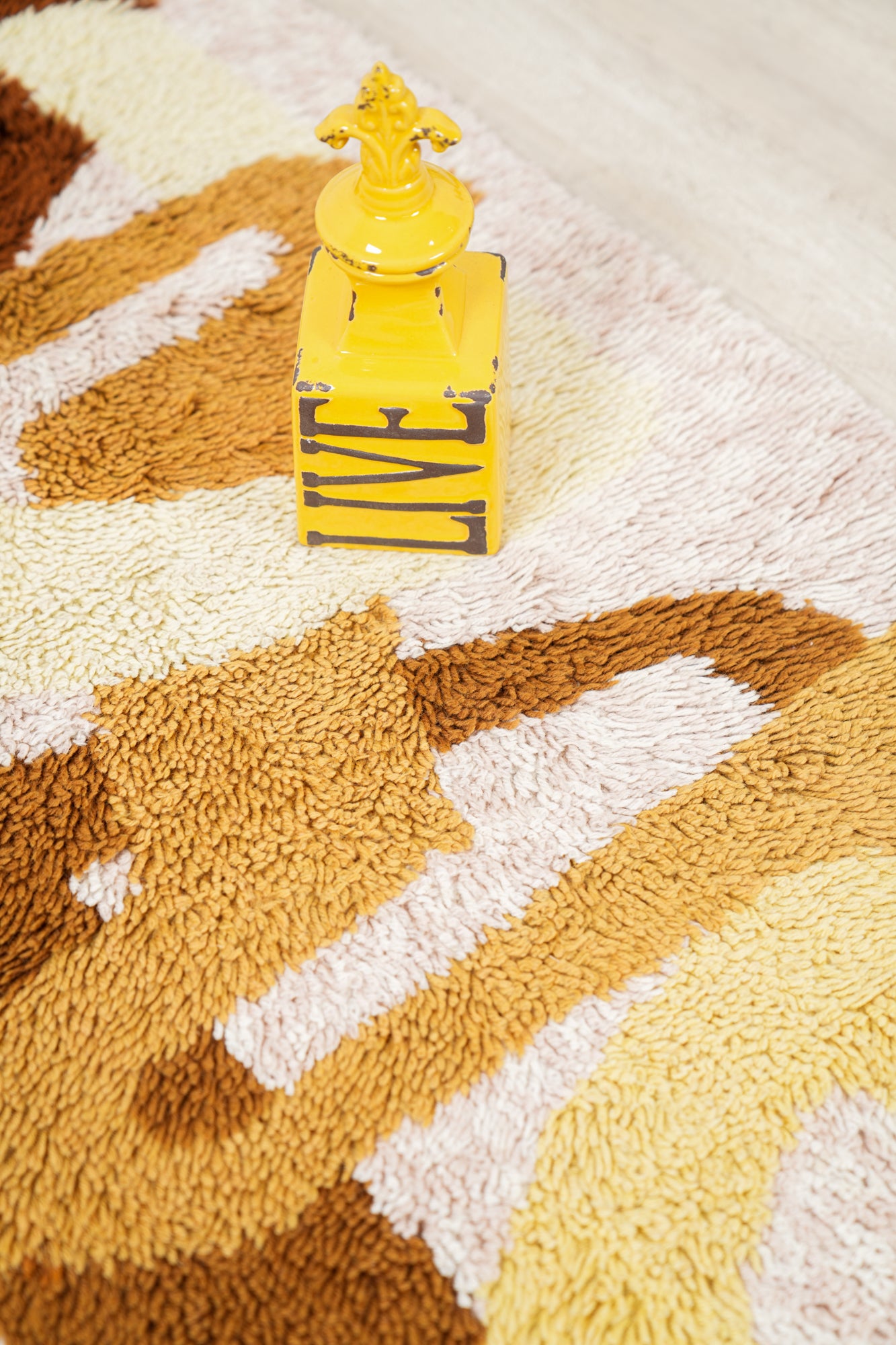 Vintage Scandinavian Rya Rug 4'6" x 2'4"