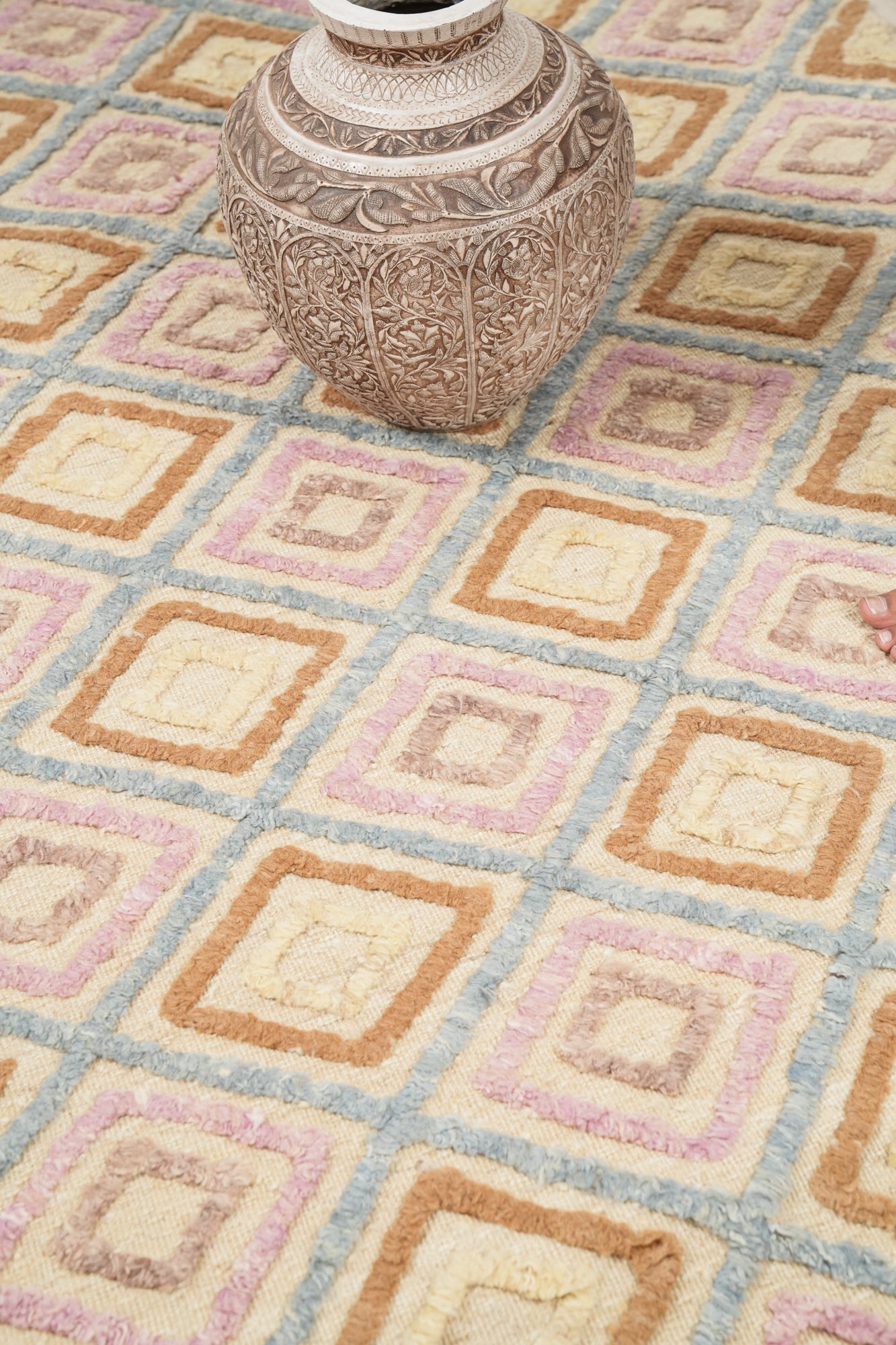 Modern Berjusta Rug 11'10" x 9'1"