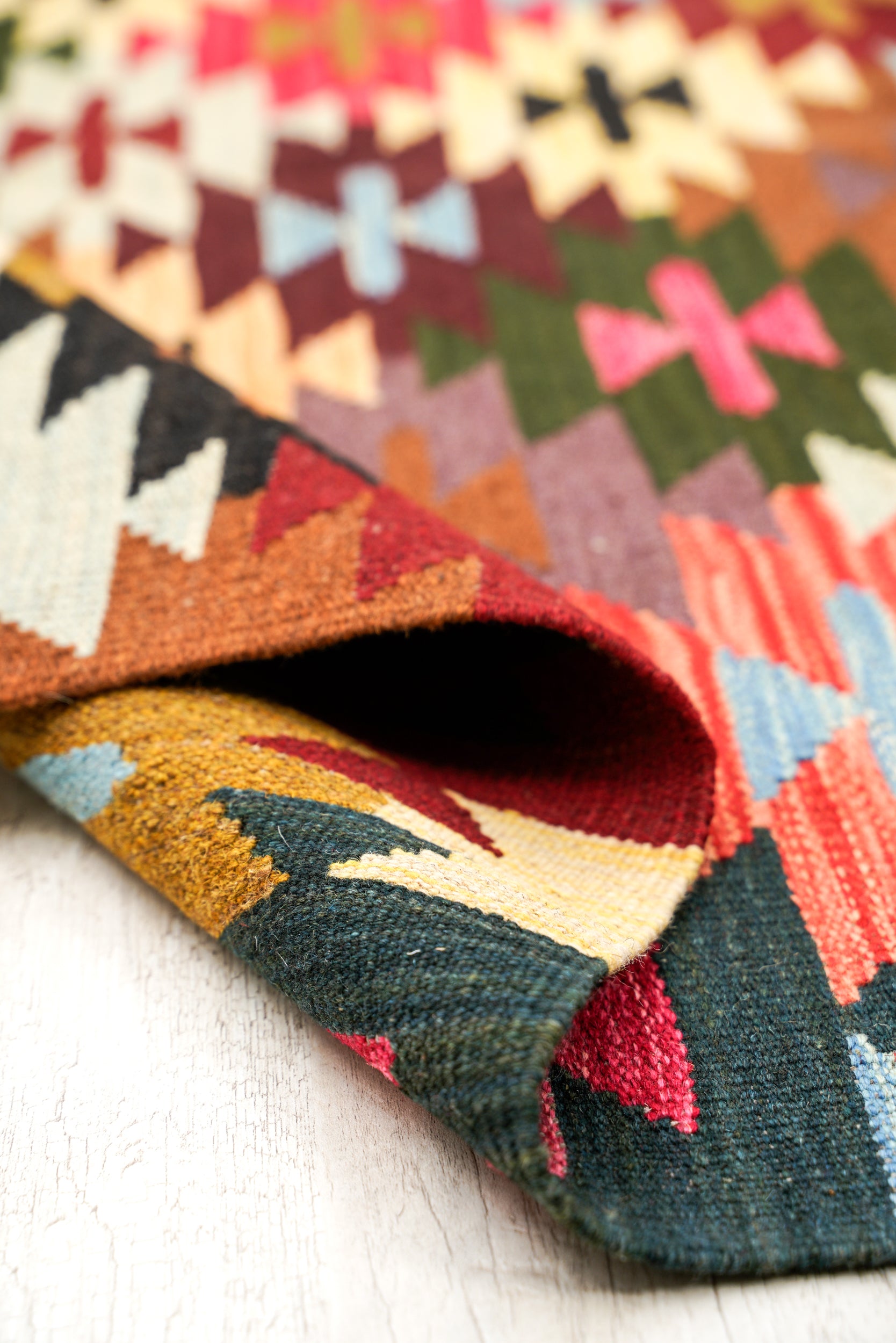 Modern Pakistani Kilim 9'9" x 6'4"